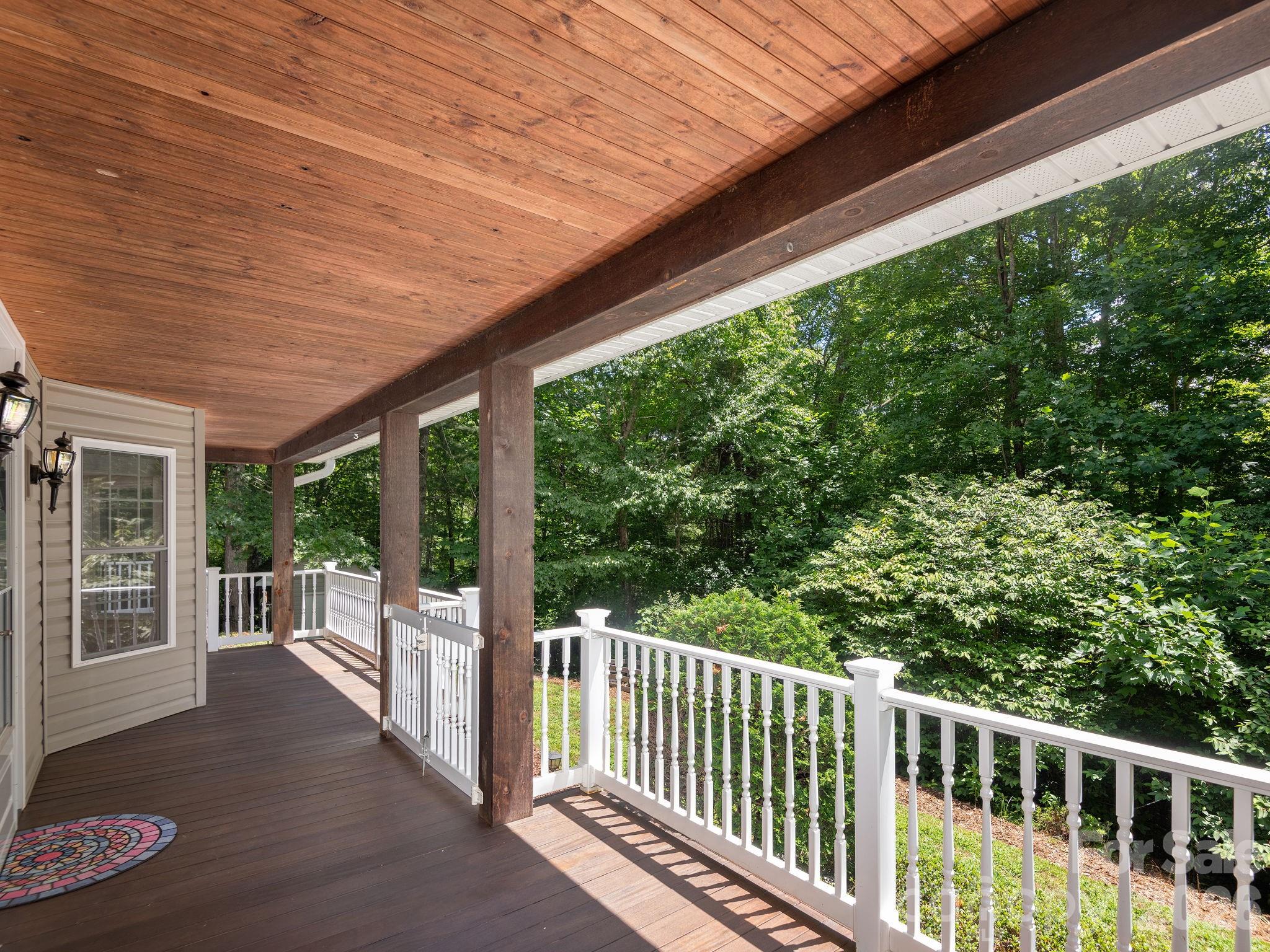 49 Indian Ridge Trail property