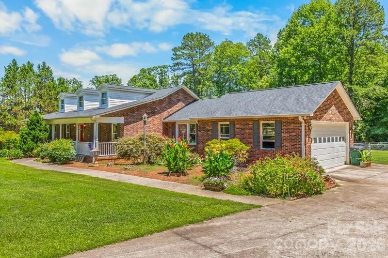 3800 Cauble Road