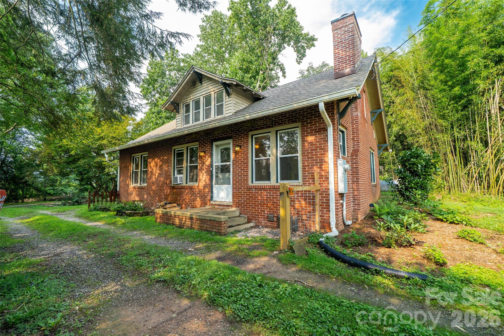 76 Starnes Cove Road, Asheville