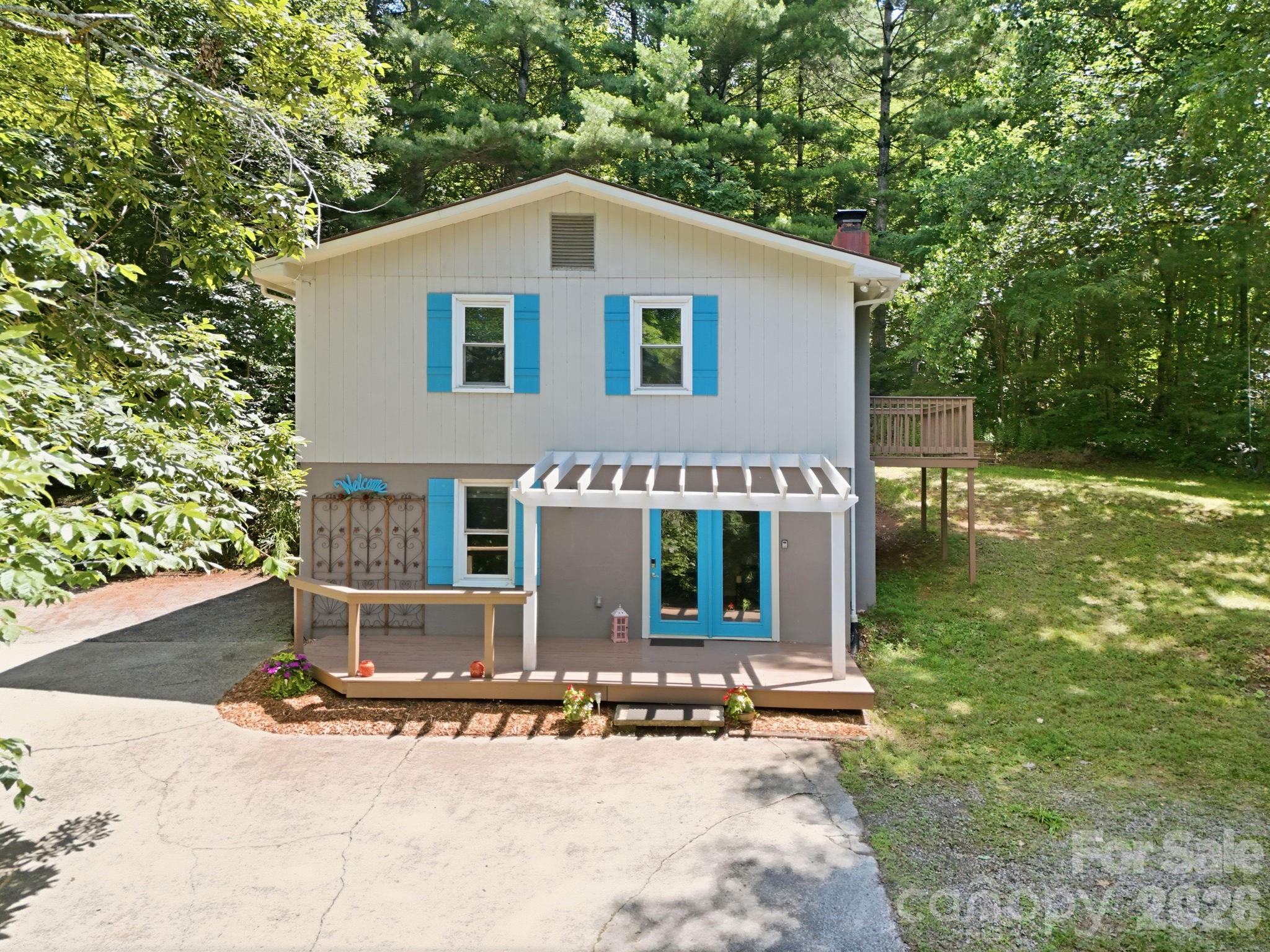 95 Walker Cove Road, Black Mountain