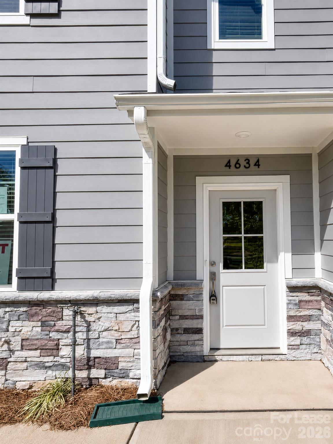 4634 Dogwood Place