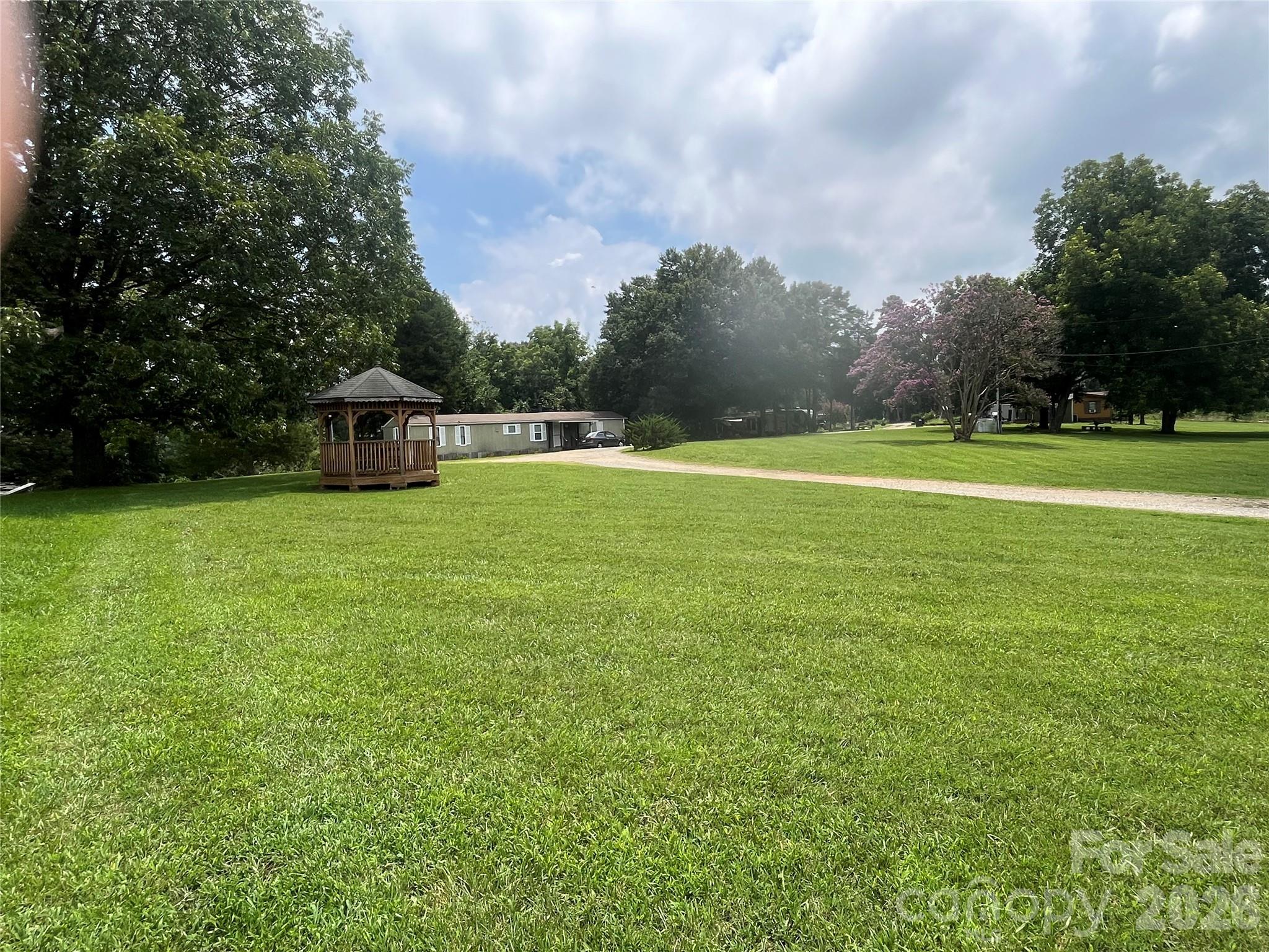 109 Ray Dawn Lane, Mooresville