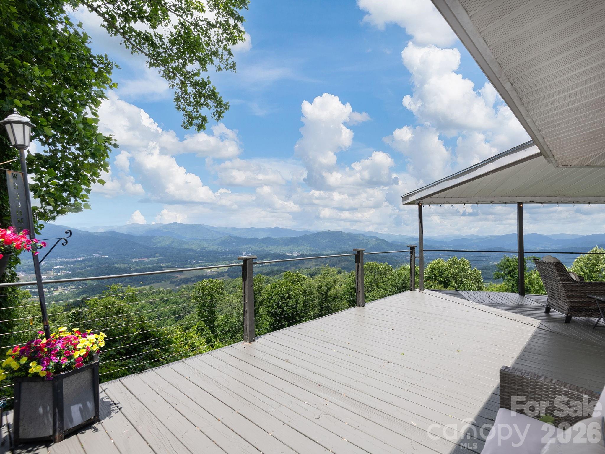 153 Windalier Lane