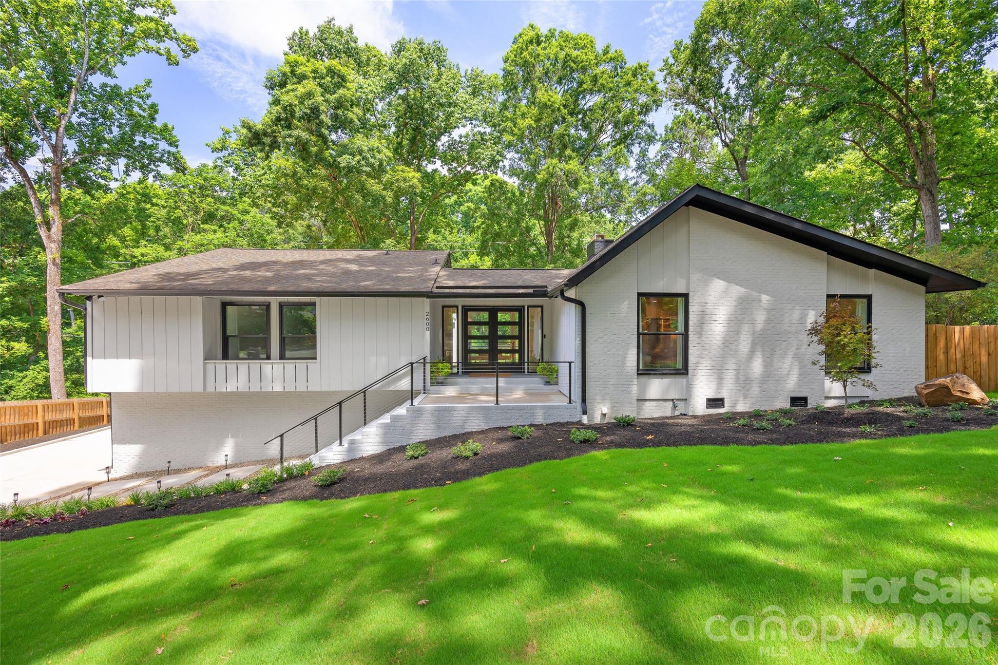 2600 Vardall Court