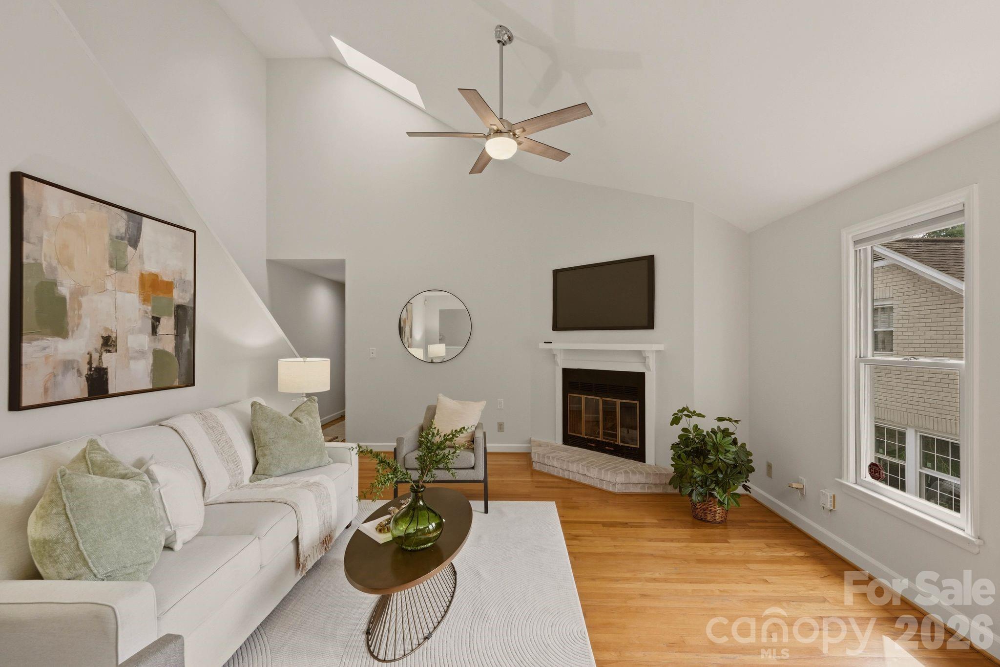 815 Lexington Avenue