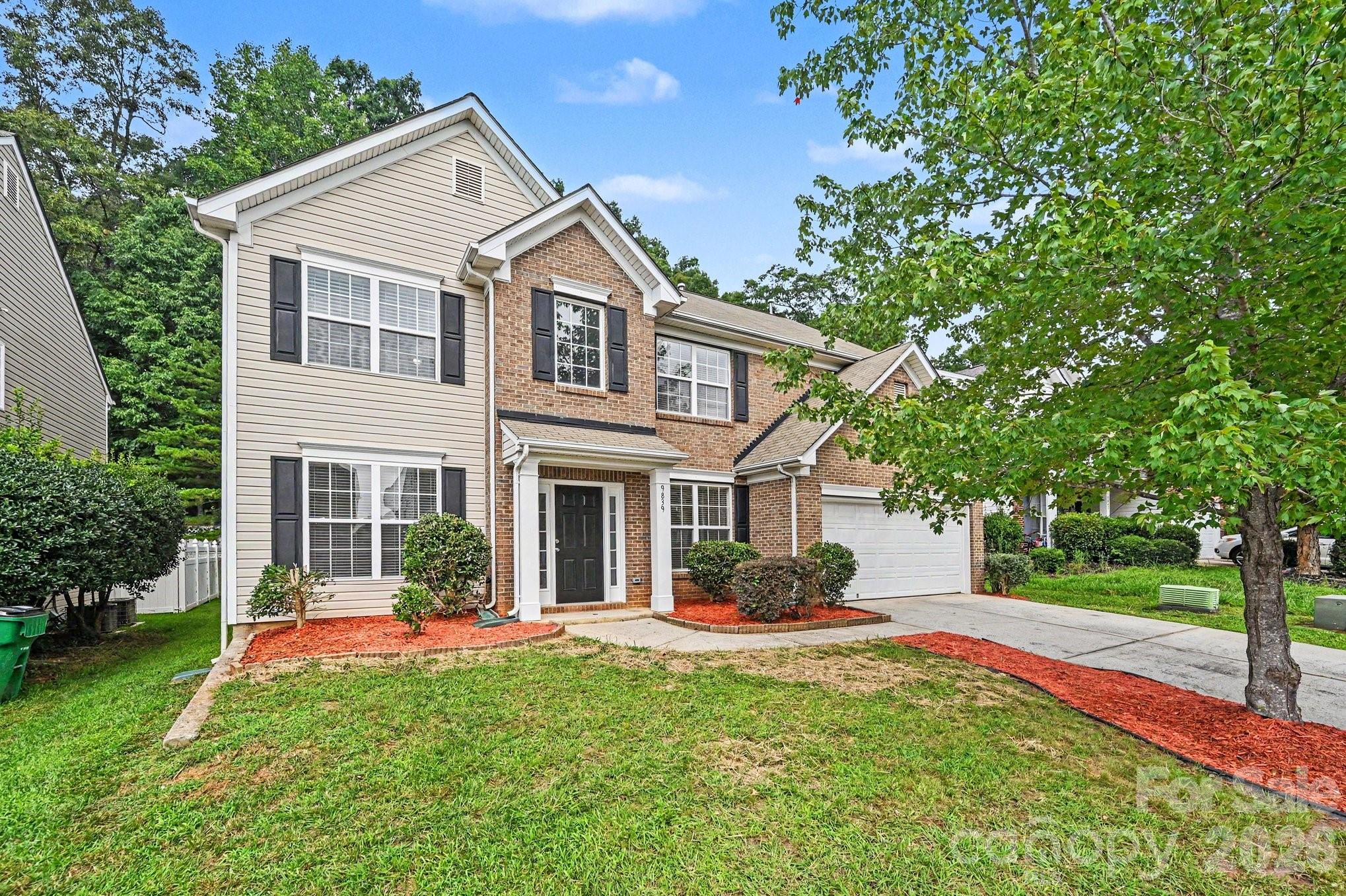 9839 Jeanette Circle