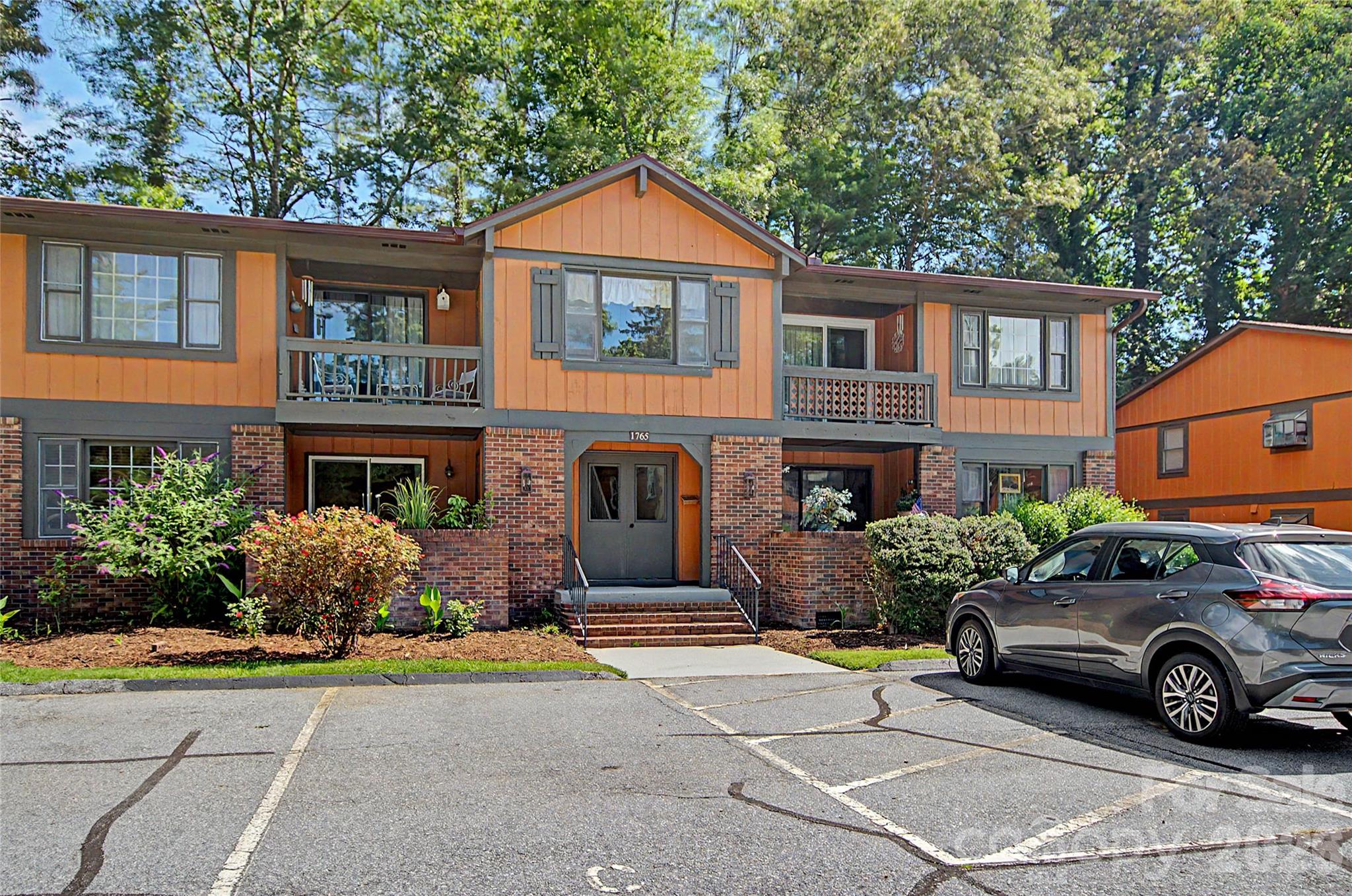 1765 Haywood Manor Road