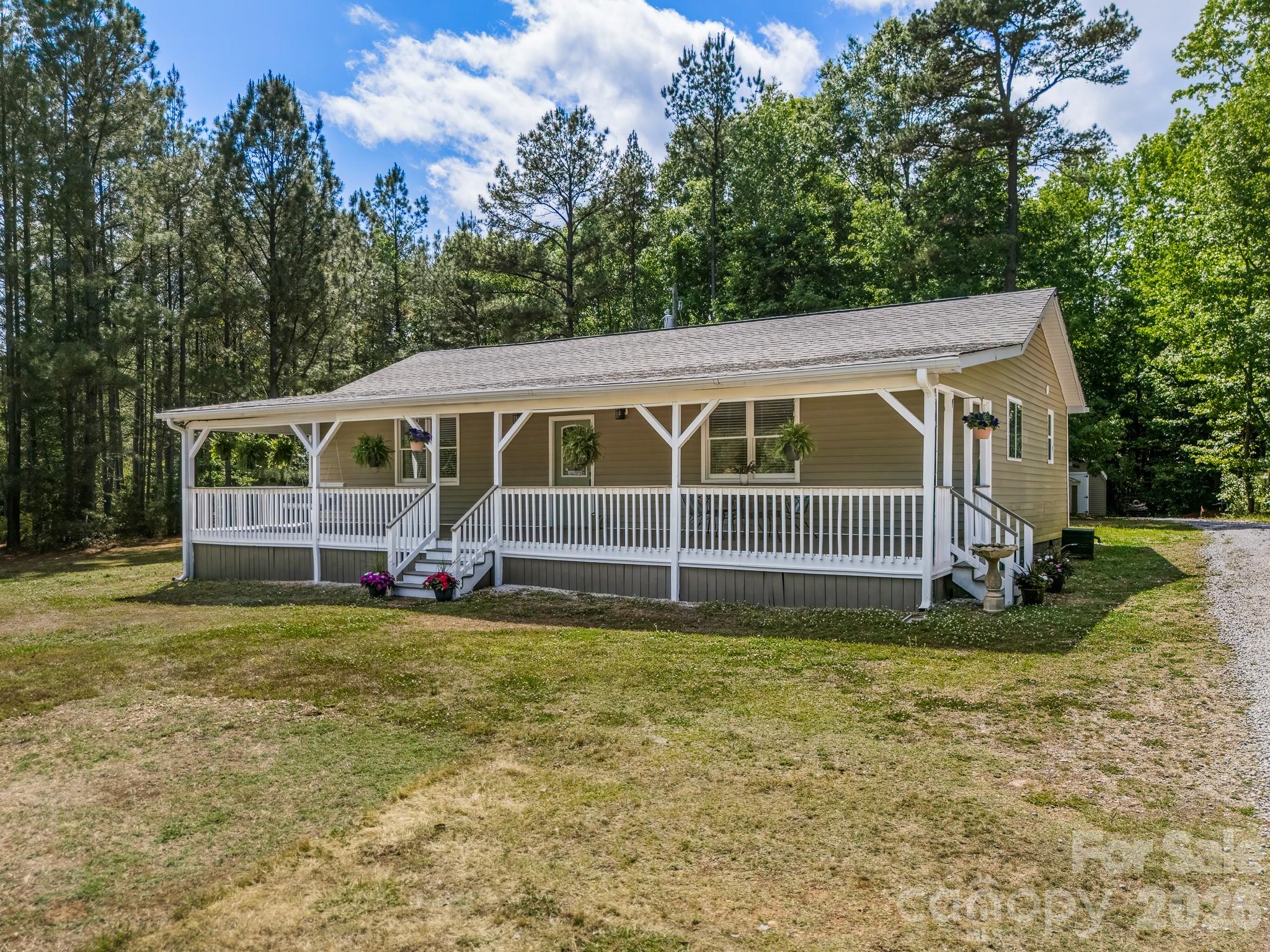 10718 Lancaster Highway