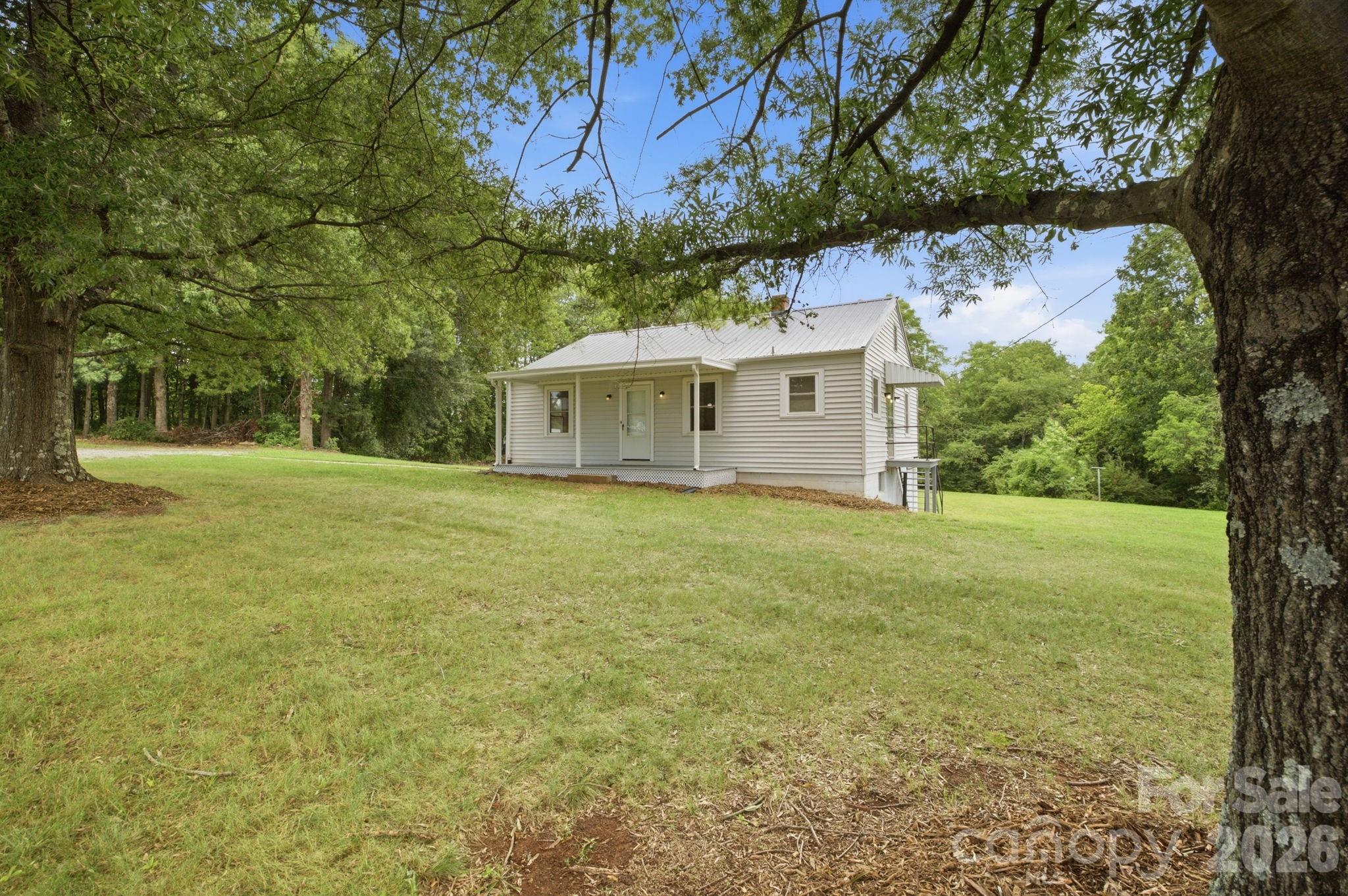 825 21st Street Drive
