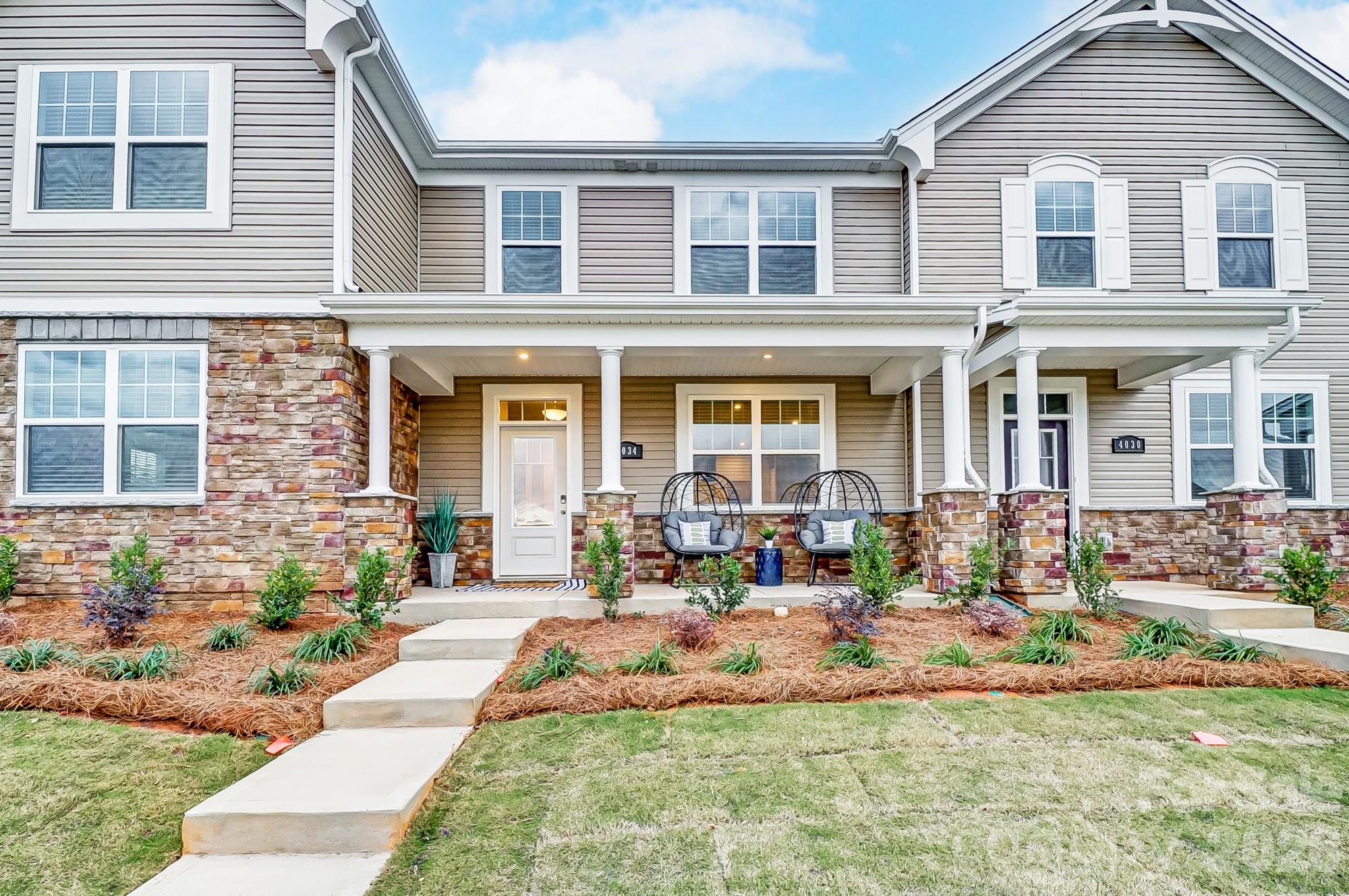 5217 Wyes Oak Lane