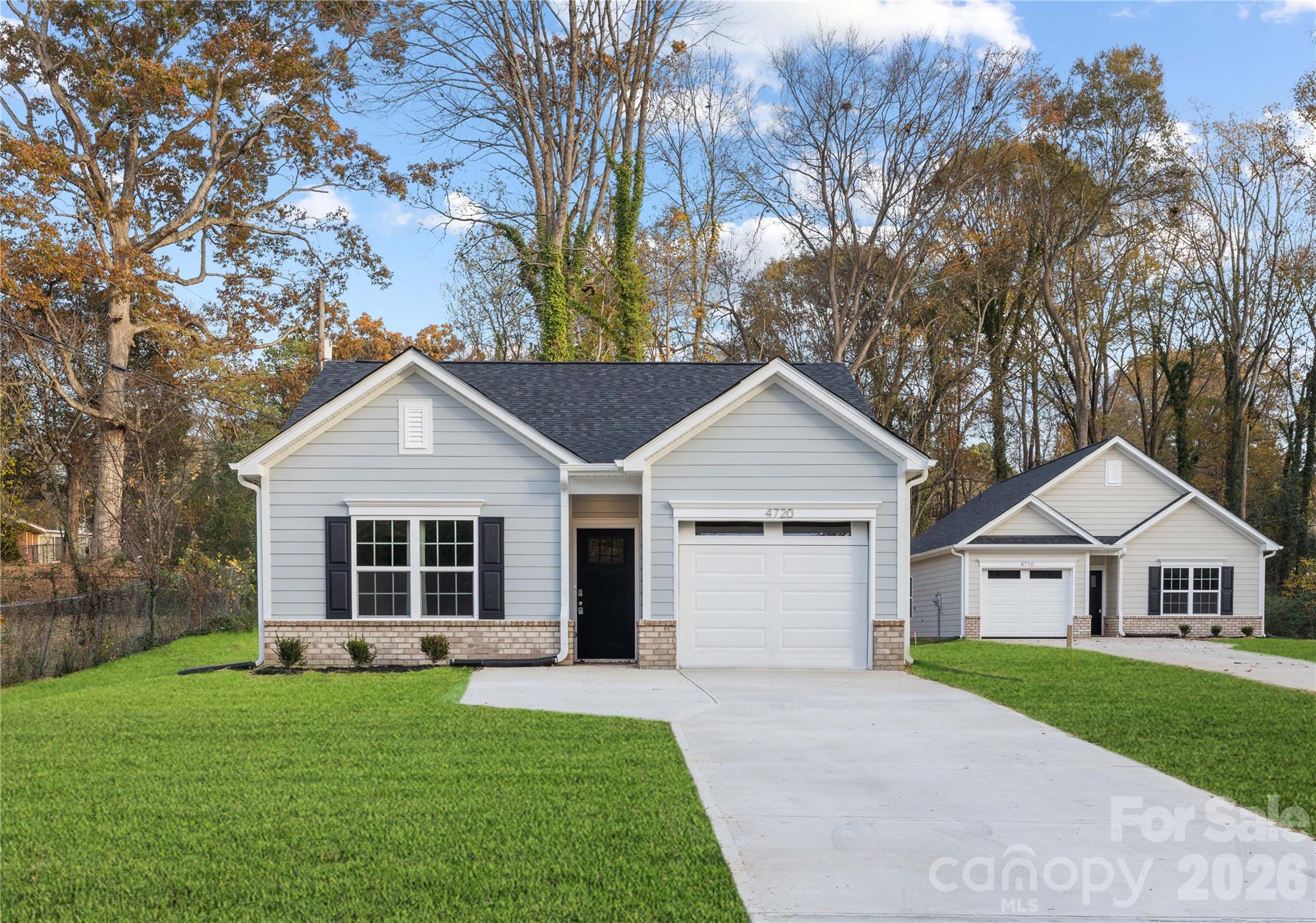 711 East Drive property