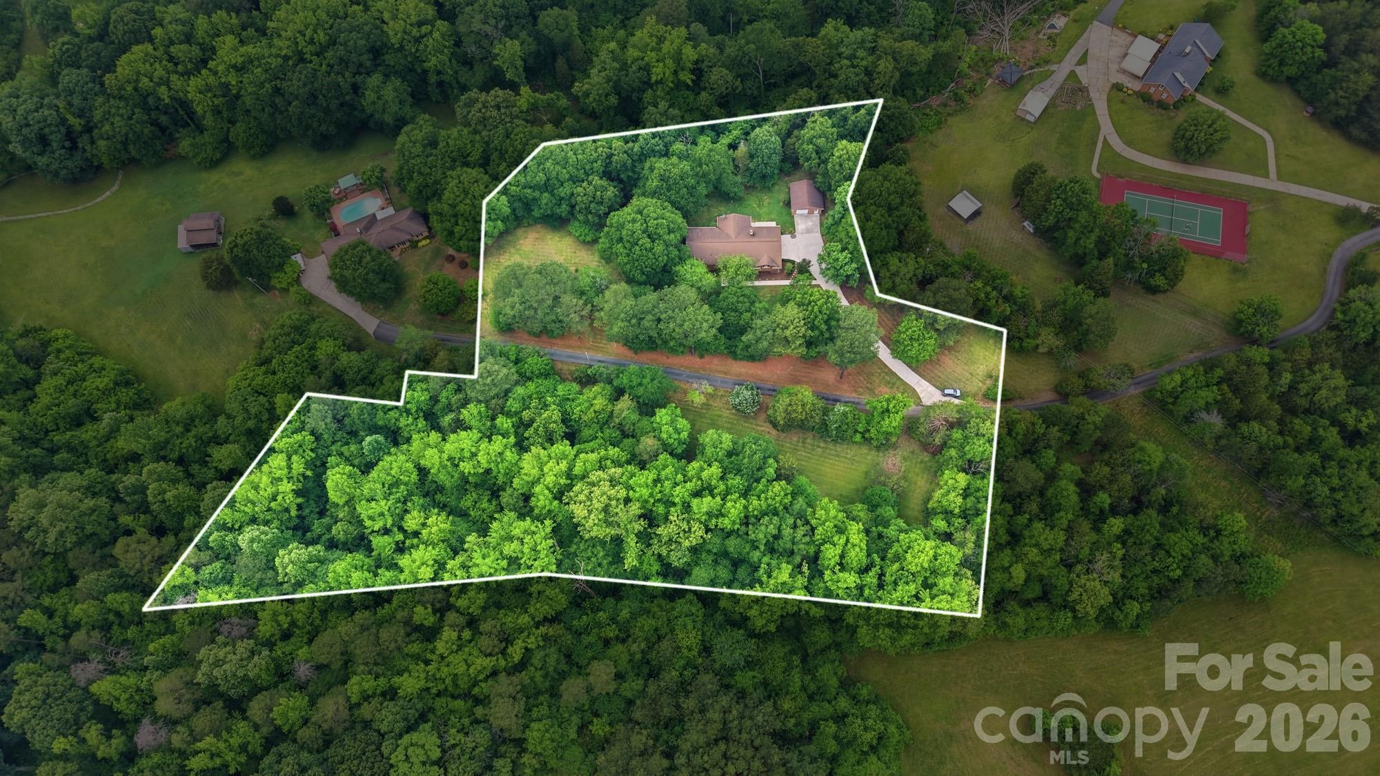 201 Hickory Hill Lane