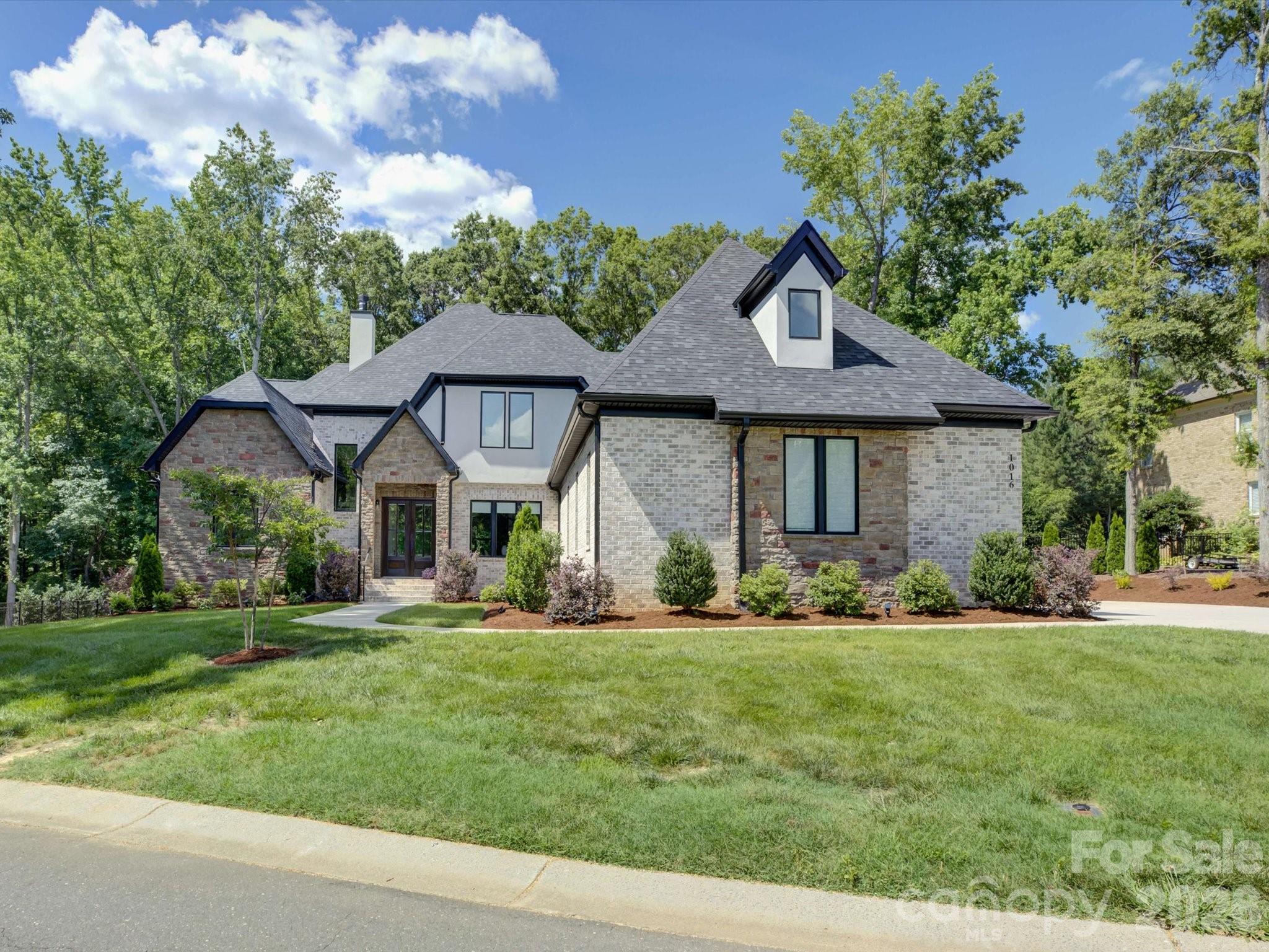 1016 Sherringham Way