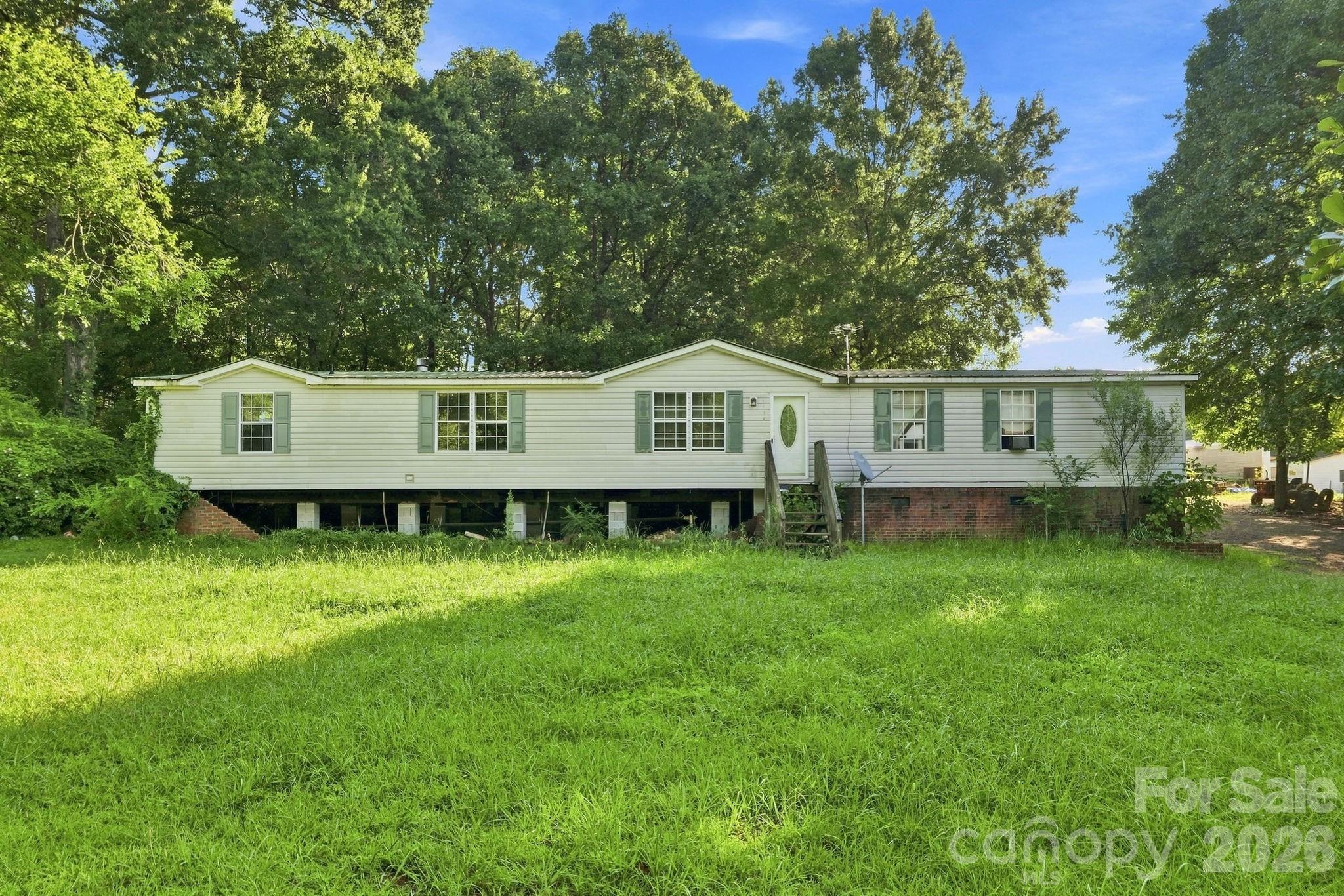 1572 Sturgis Road