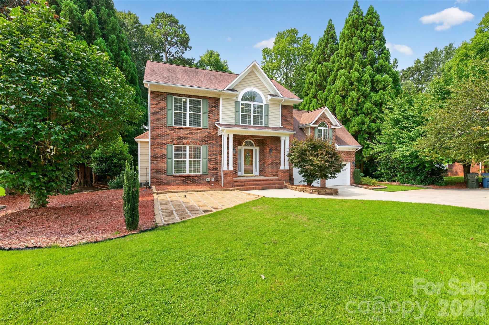 220 35th Avenue, Hickory
