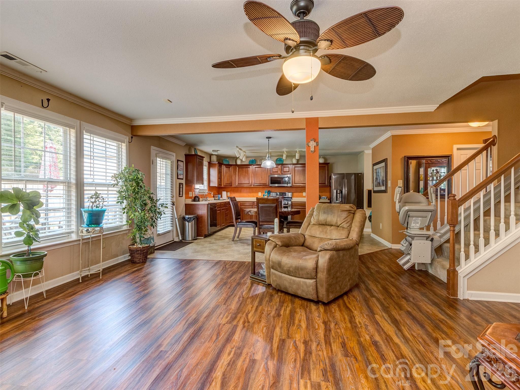 7829 Ponderosa Pine Lane