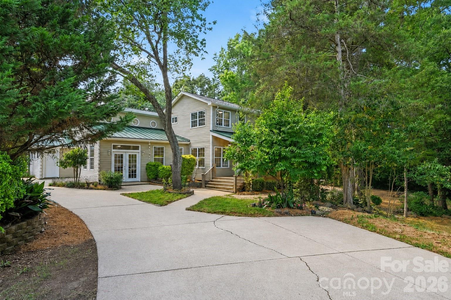 1516 Hensley Road
