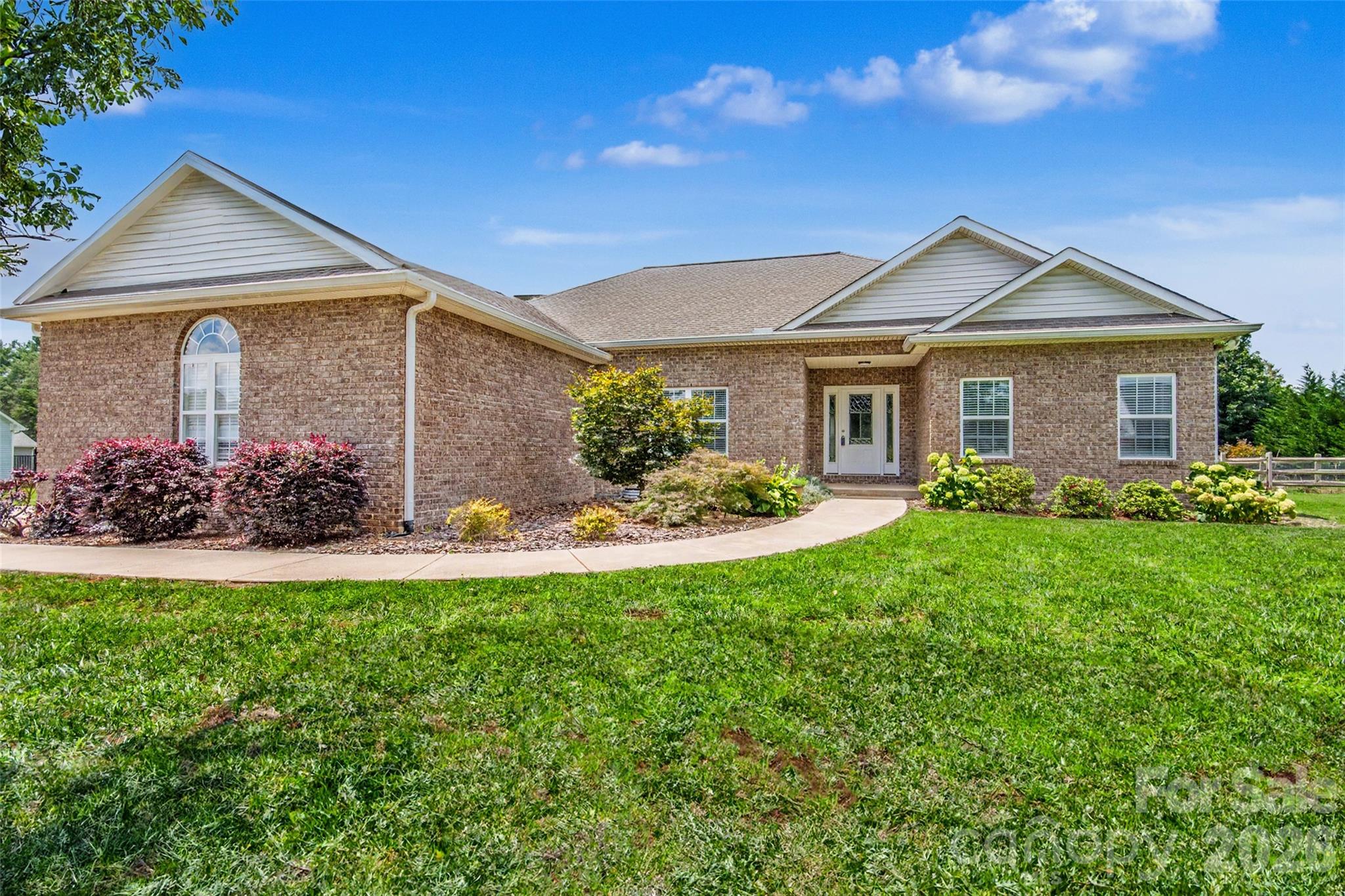 317 Thistle Lane, Statesville