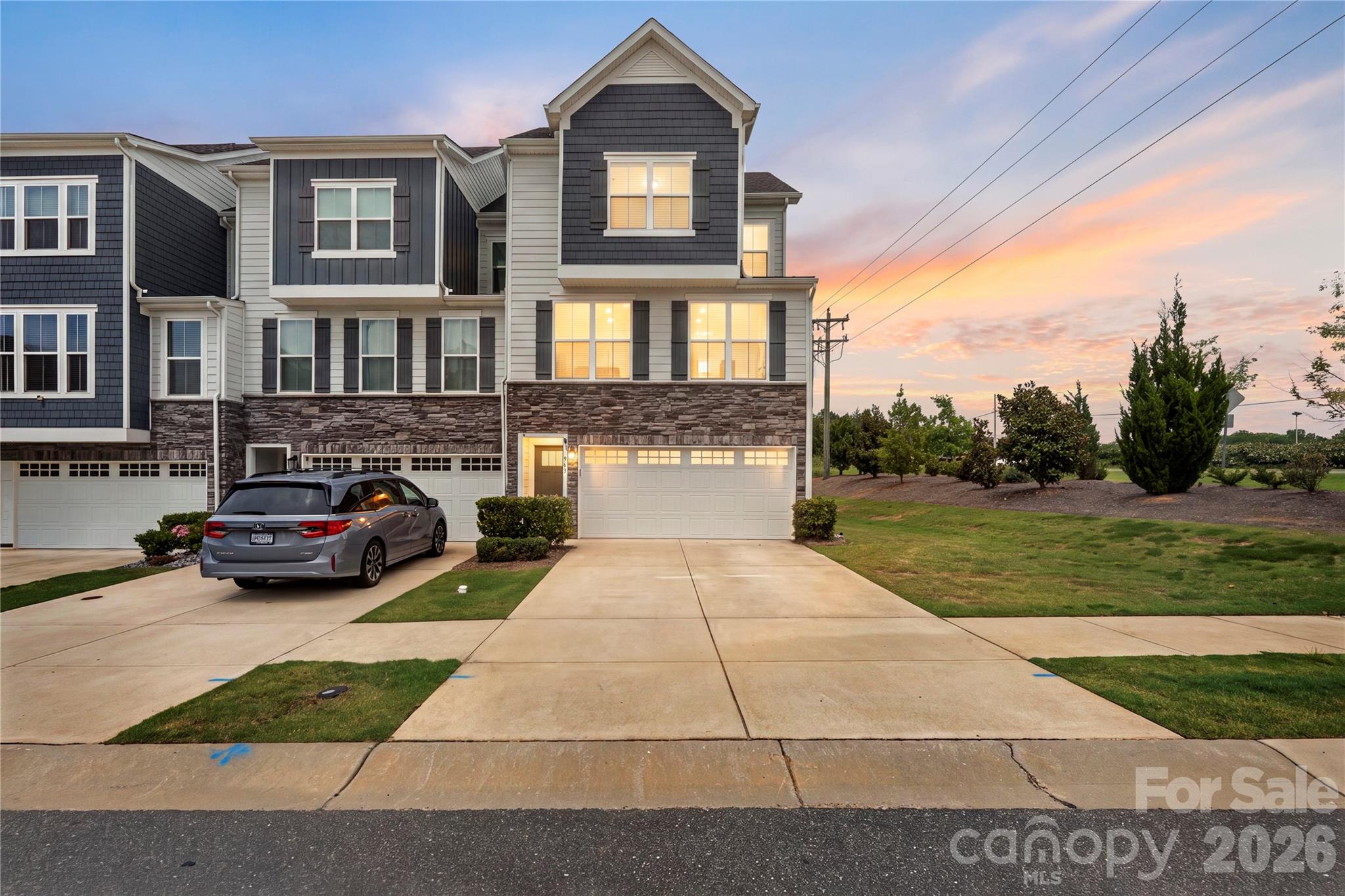 963 Portrush Lane