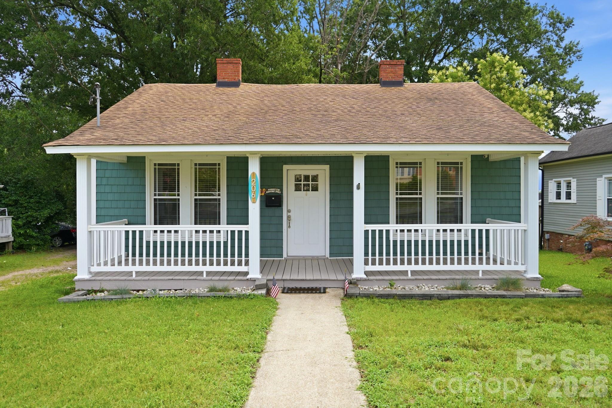 206 Ridge Avenue property