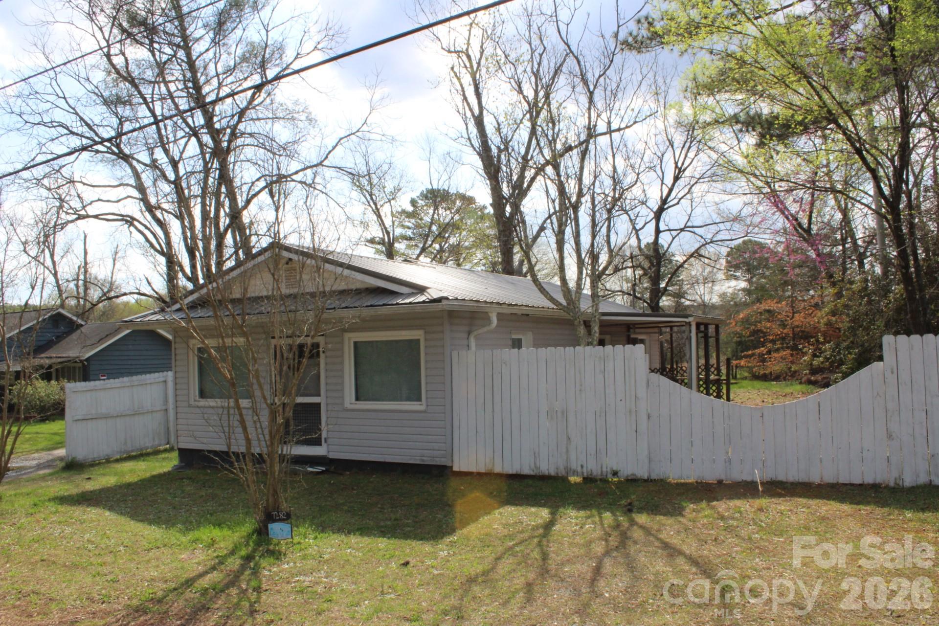 7282 NC Hwy 108 Highway