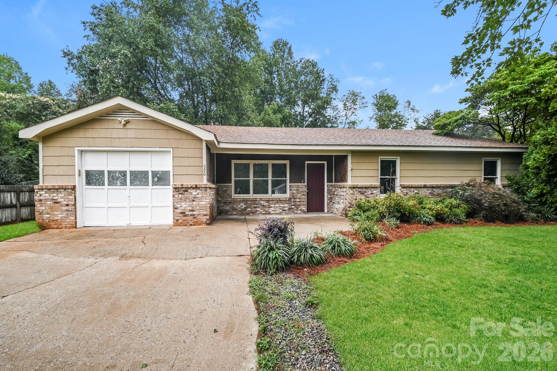320 Aqua Drive