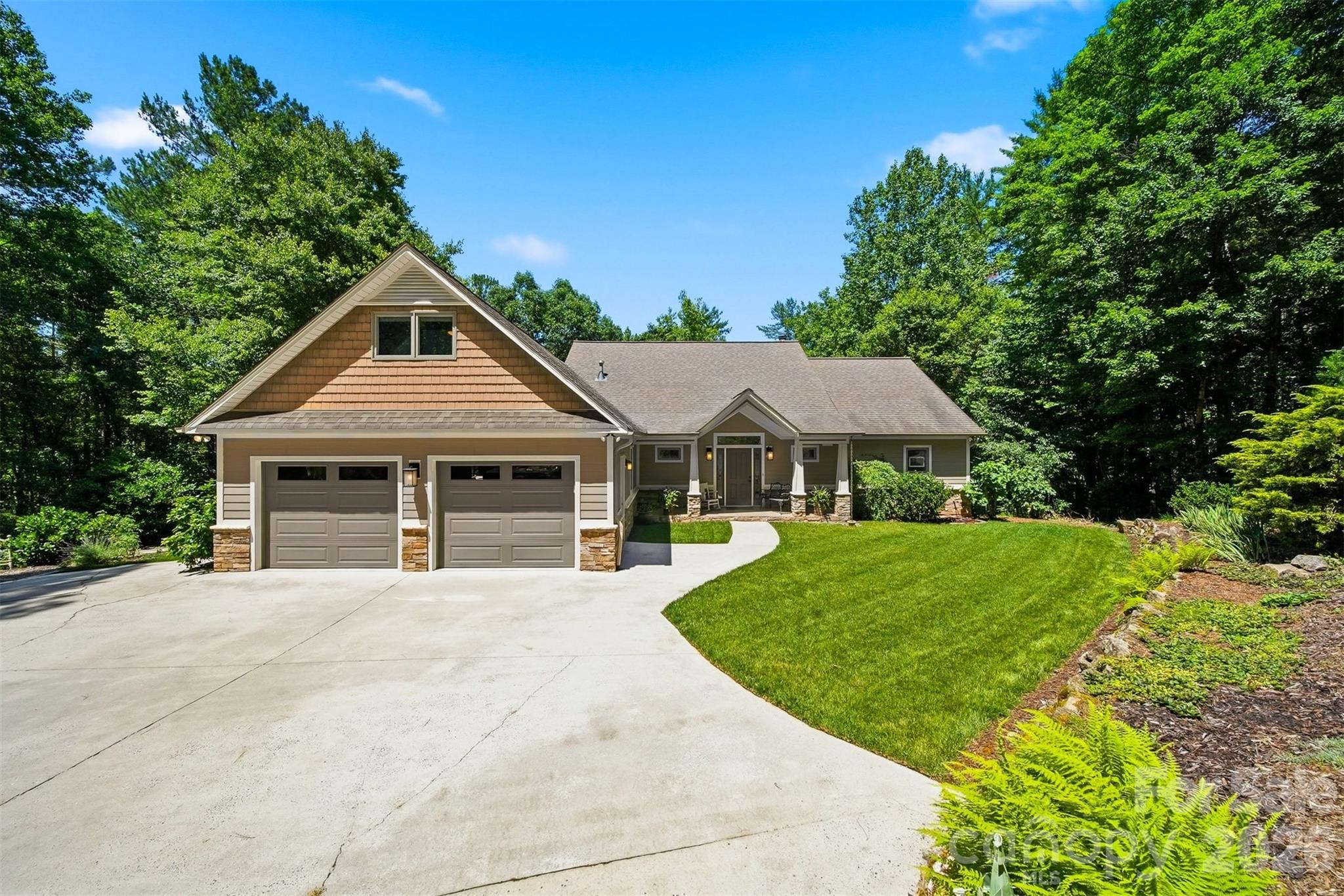 104 Rivercliff Drive
