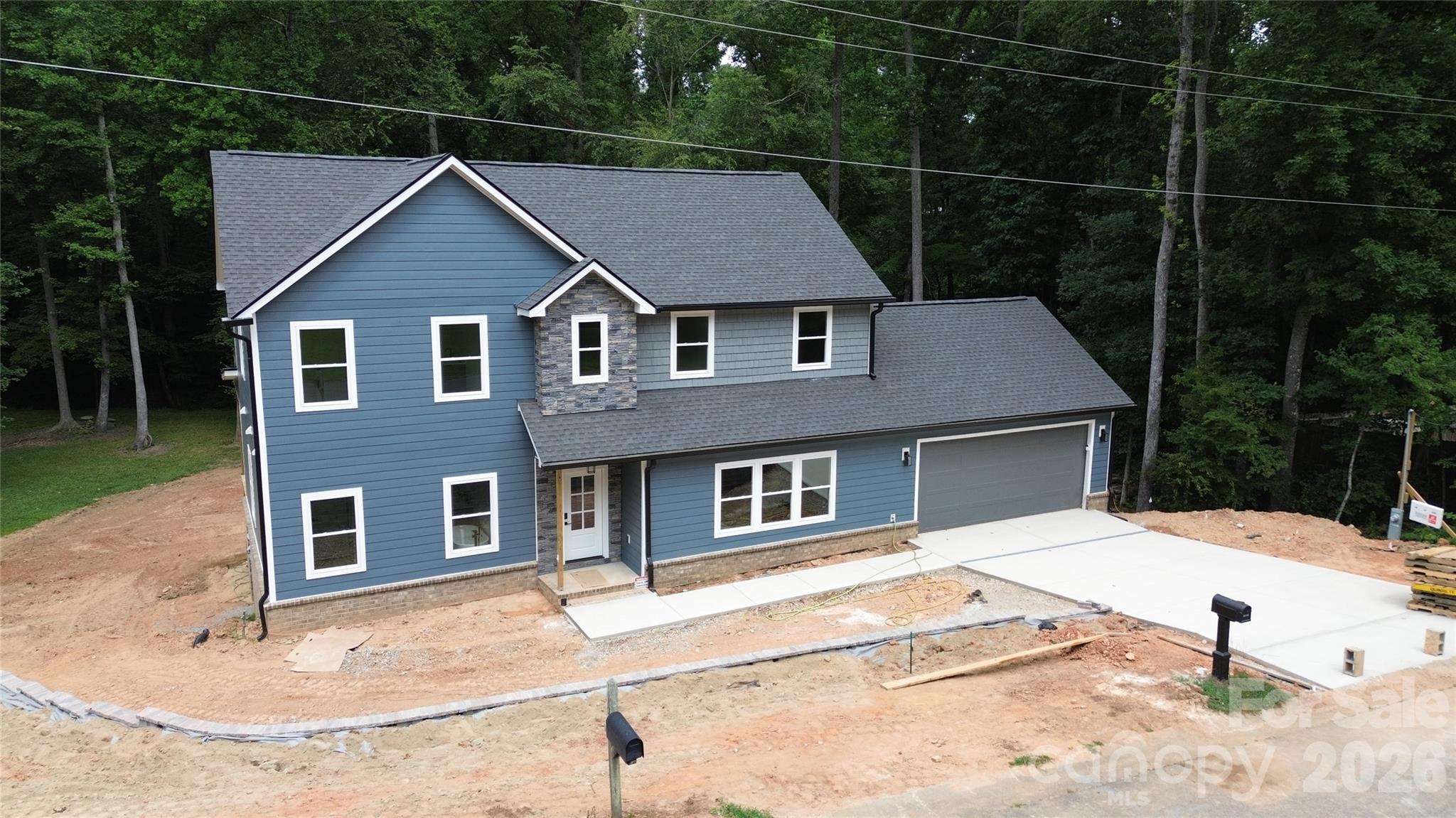 2766 Oakhurst Drive