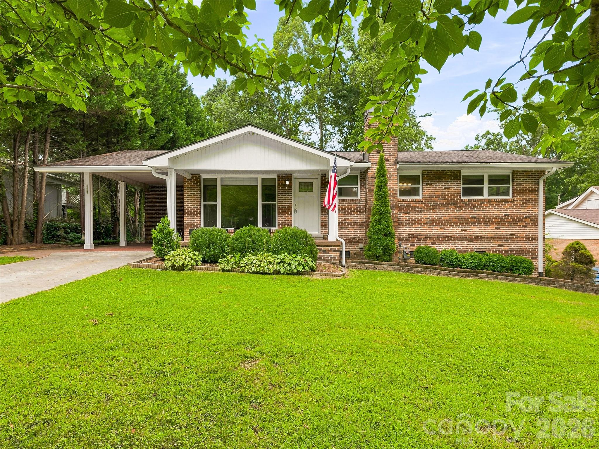 320 Kendale Court