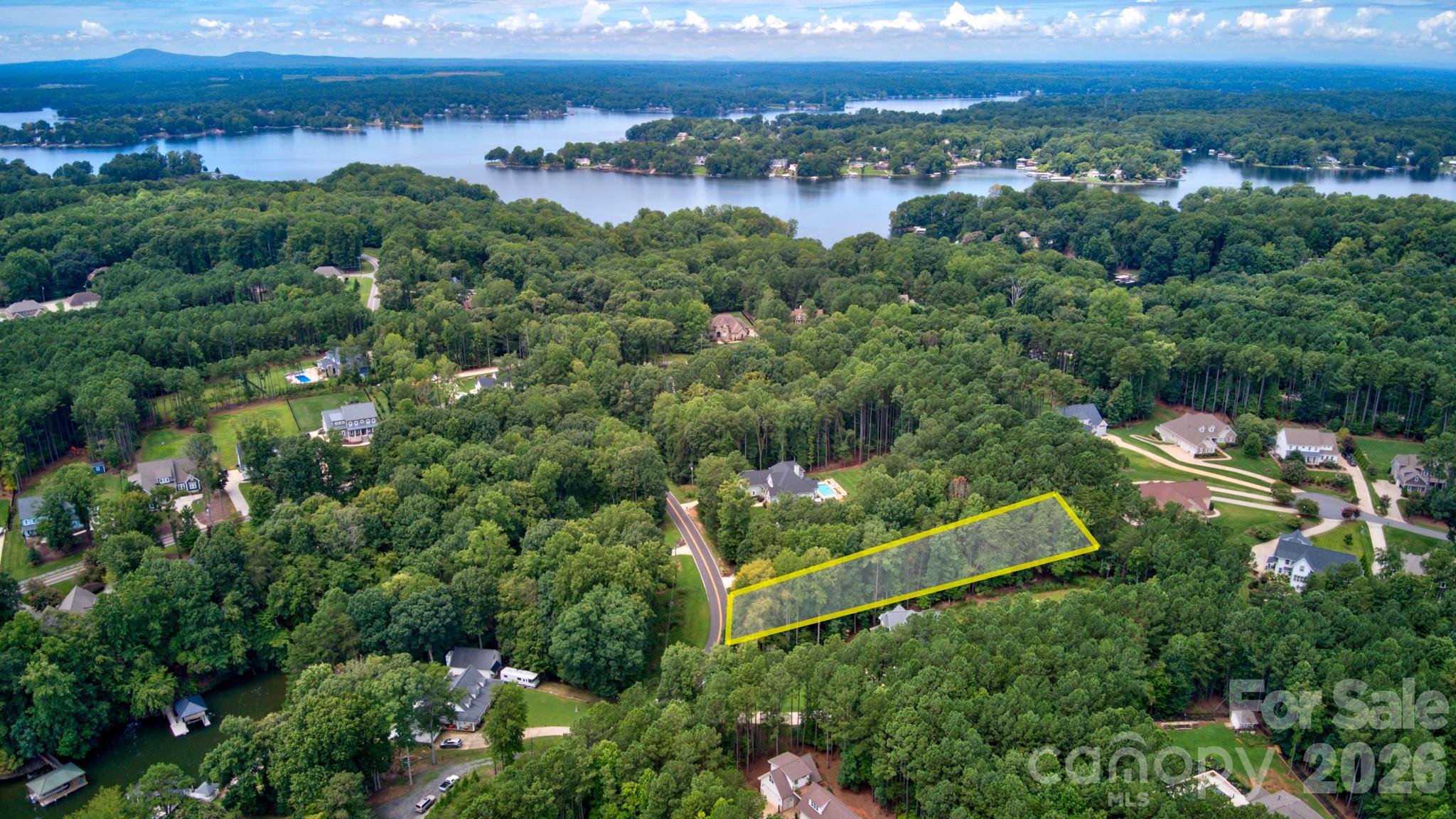 496 Kenway Loop