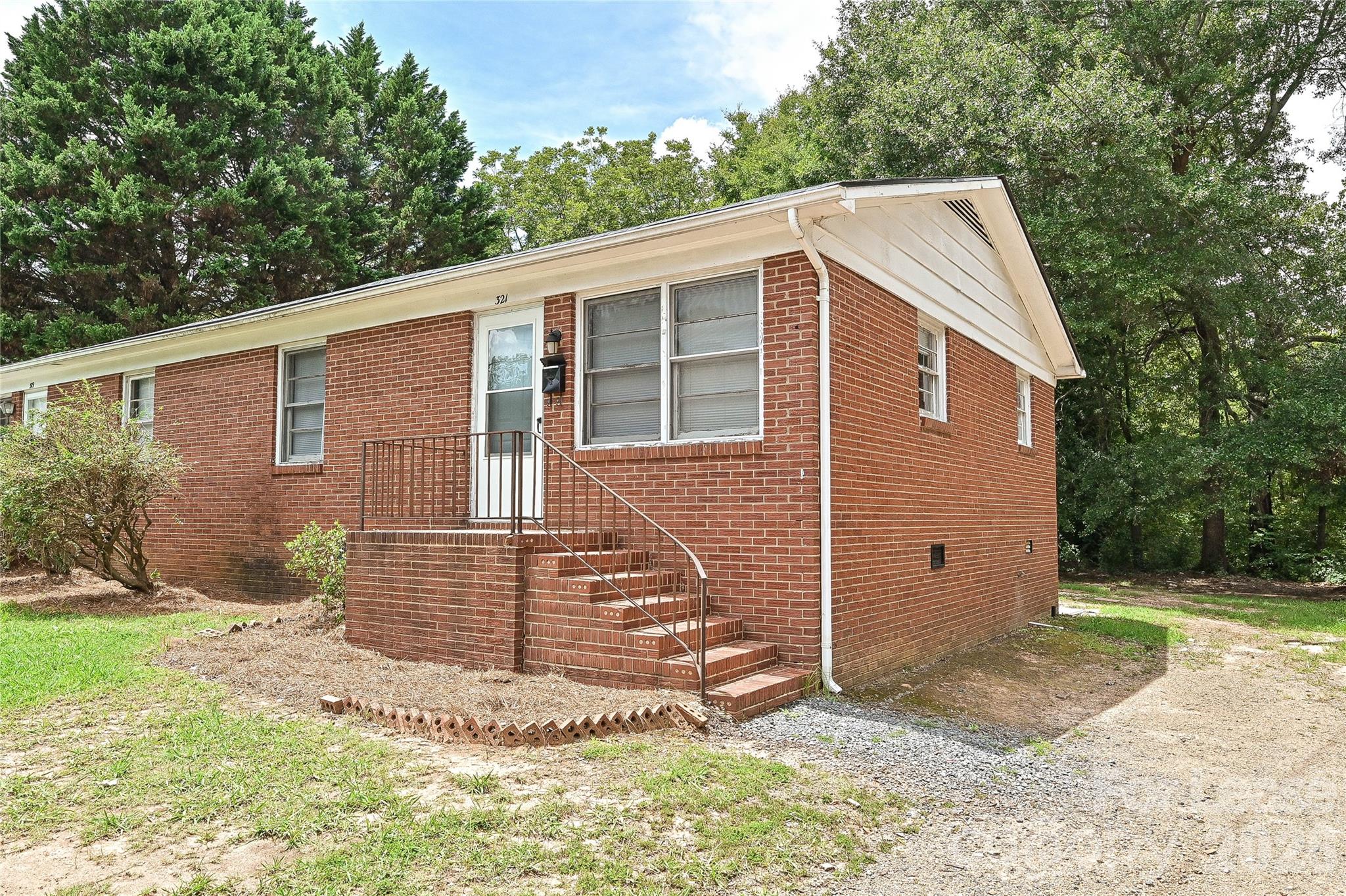 321 Hamilton Drive