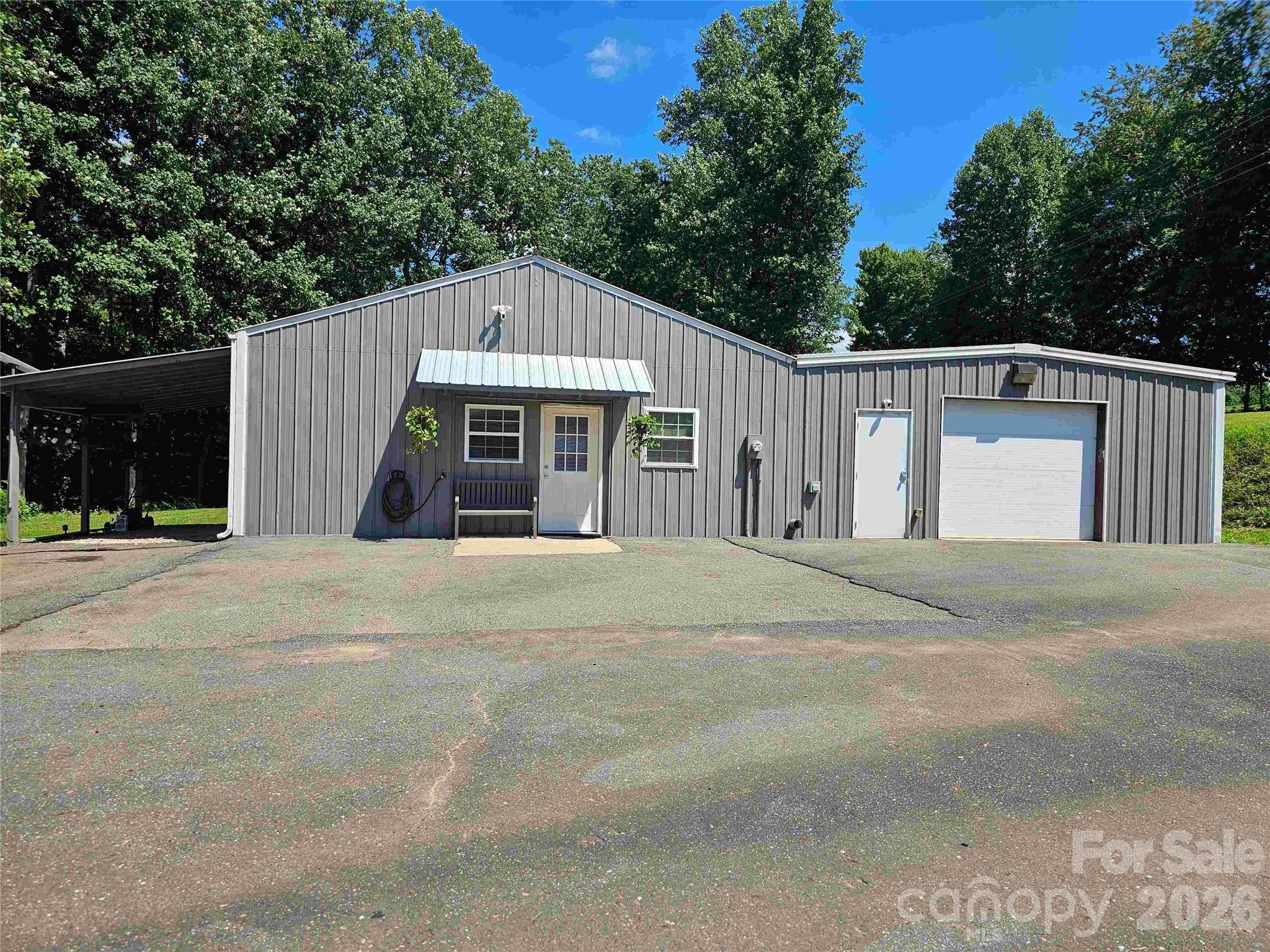 669 Old Lowgap Road property