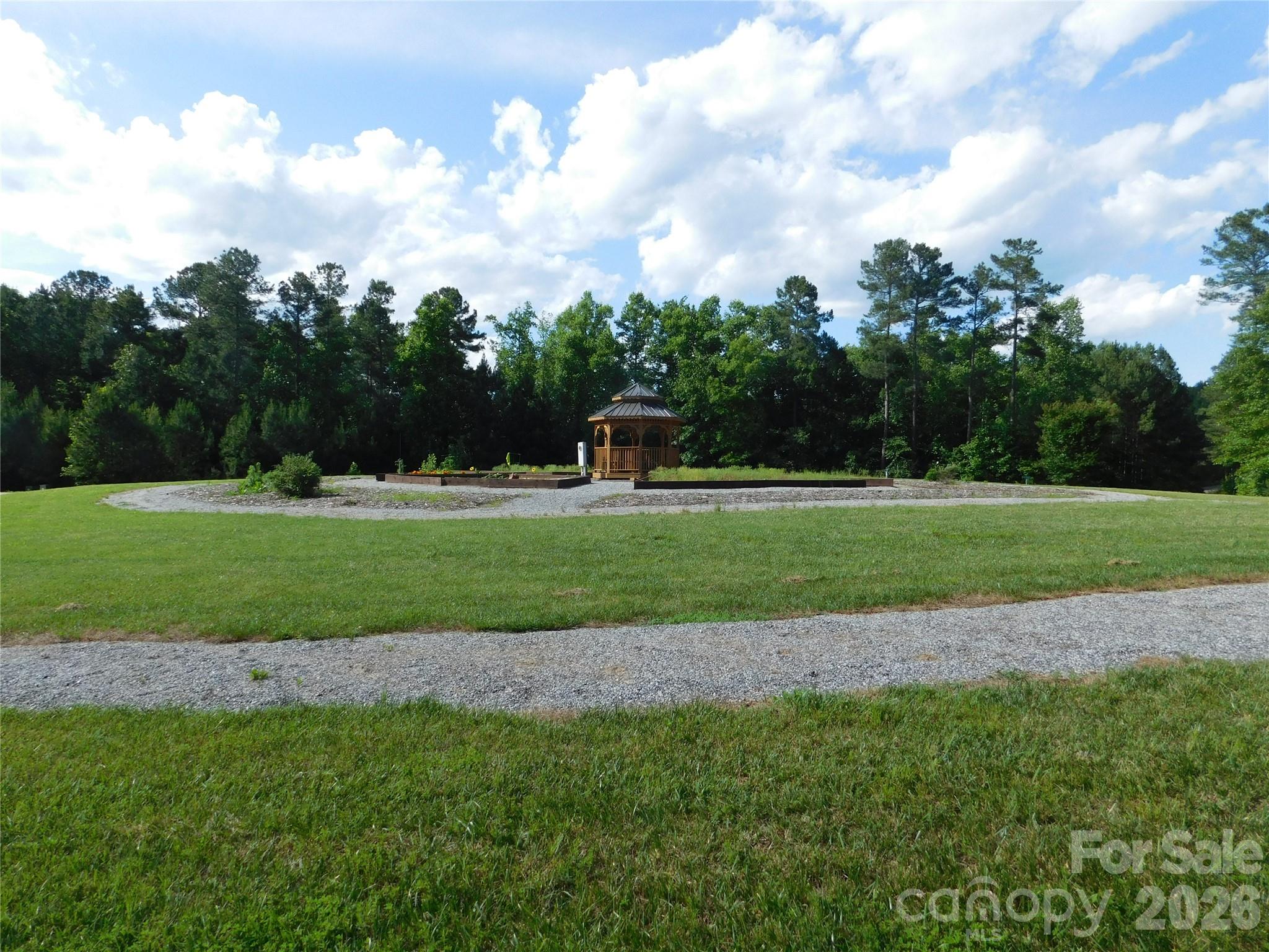 139 Settings Boulevard property