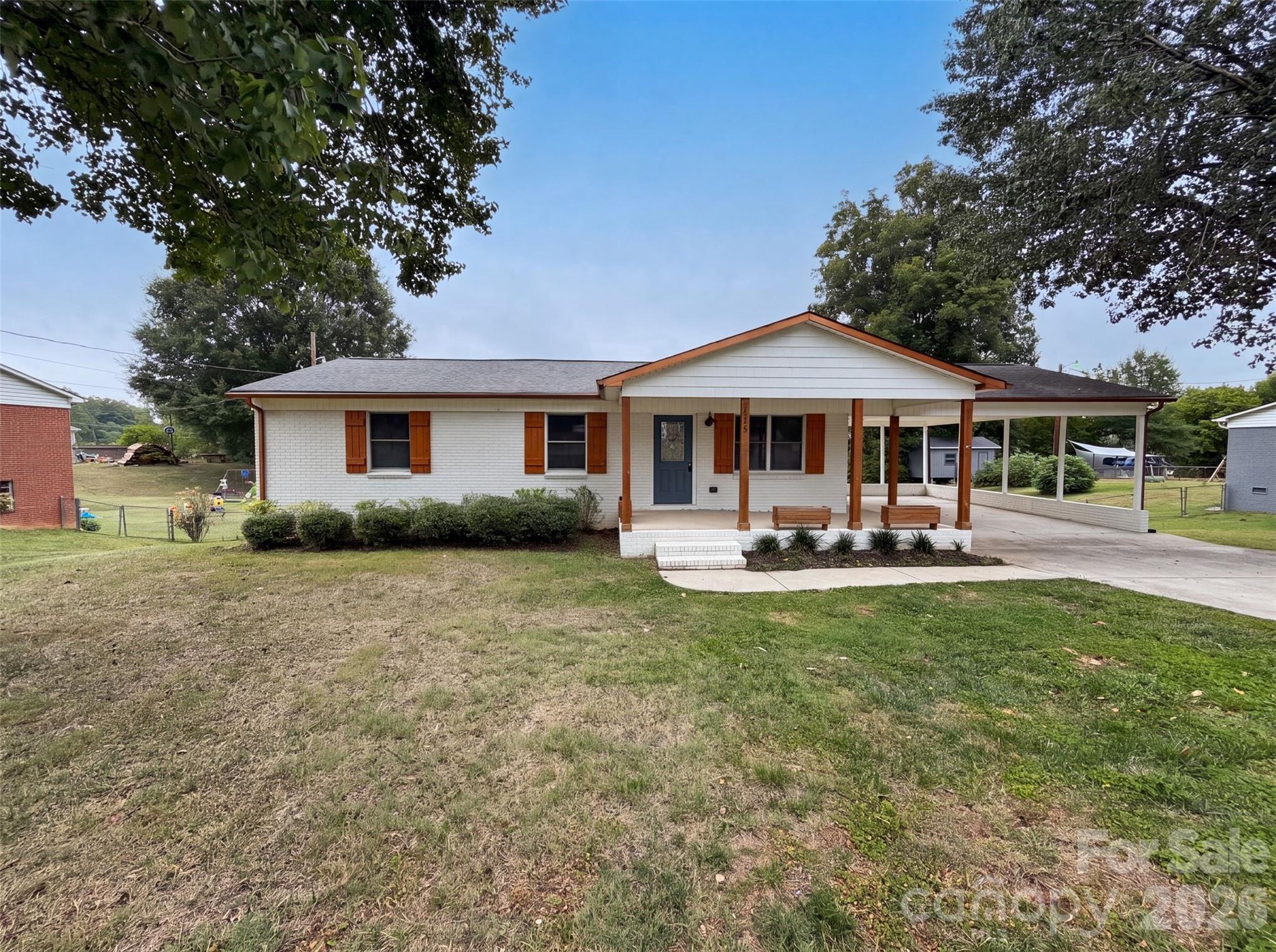 123 Rowe Street property