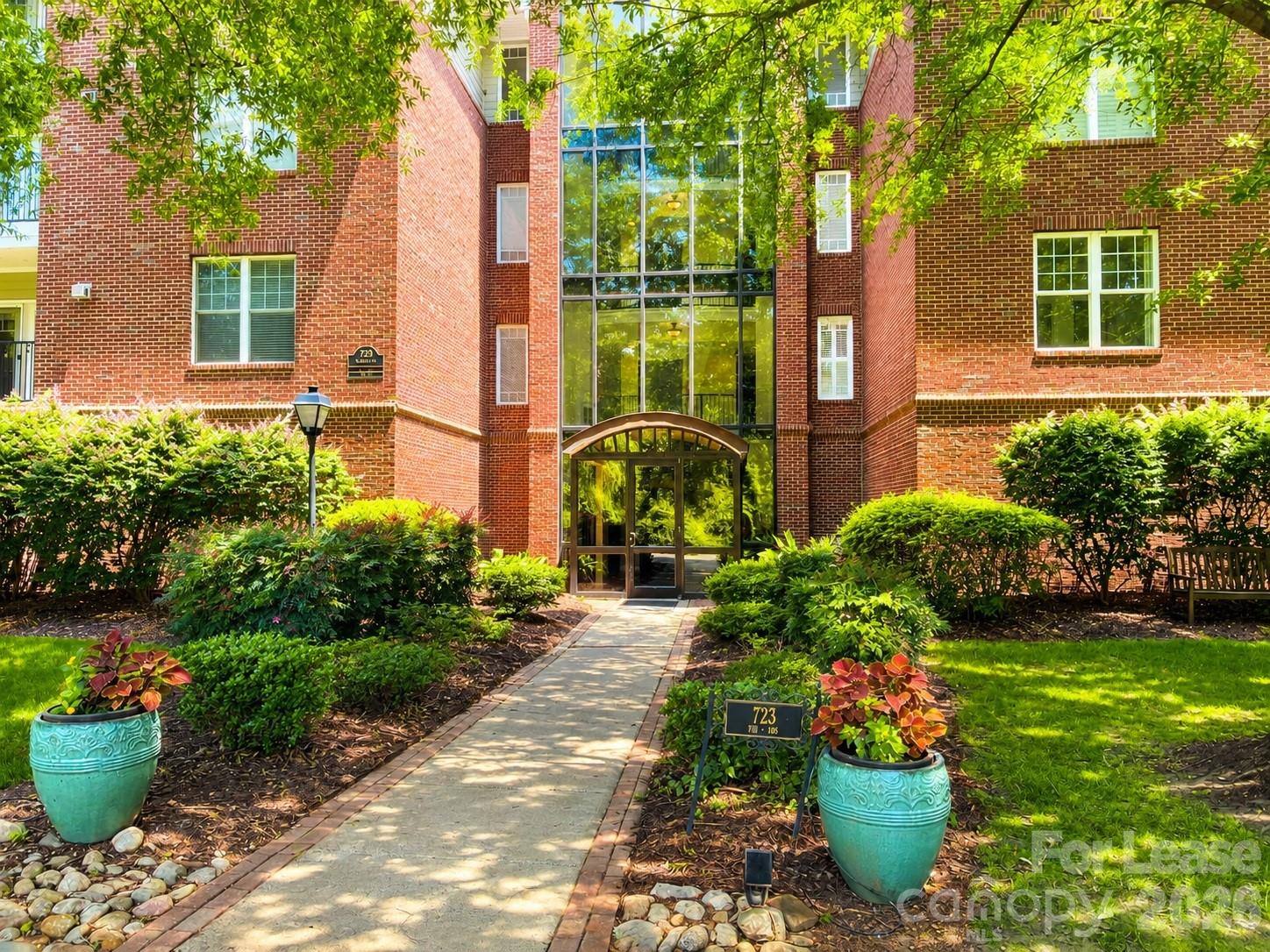 785 Magnolia Avenue
