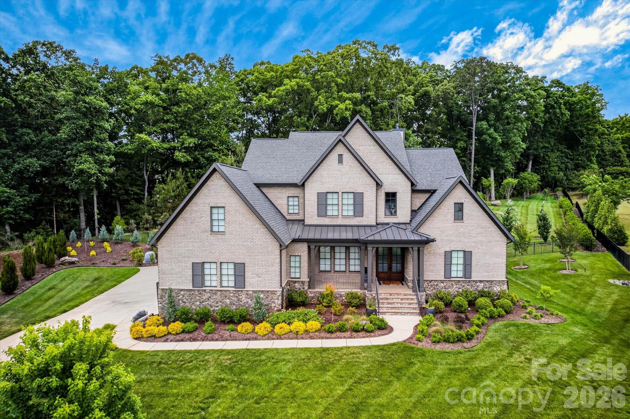 1115 Shelton Oaks Court