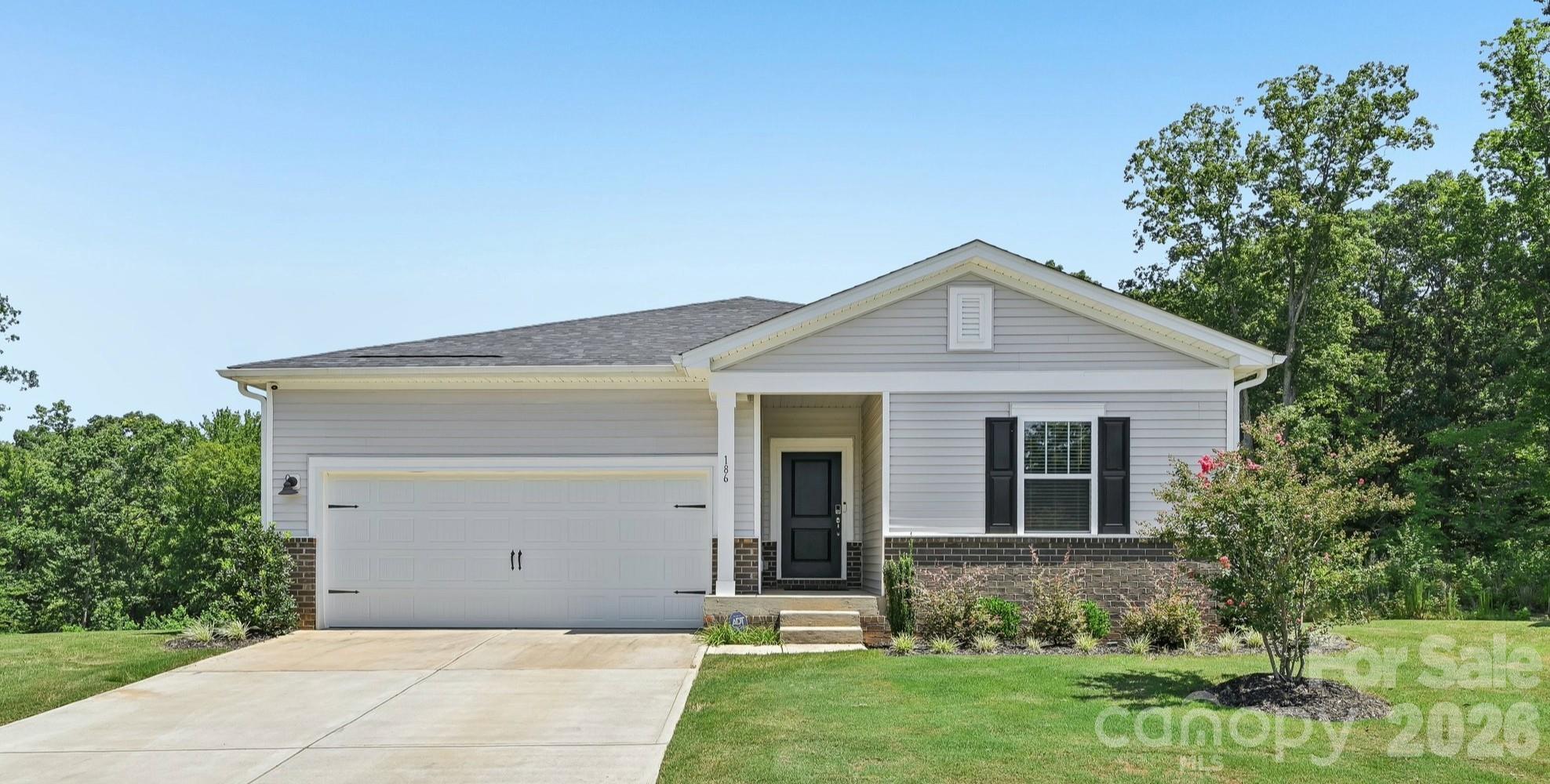 186 Guardian Gate Drive, Mooresville