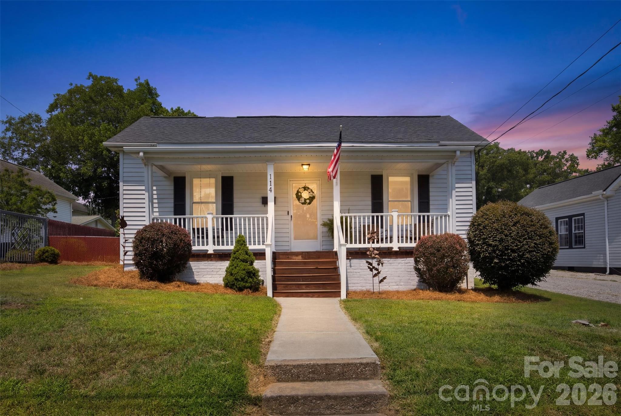 114 York Avenue property