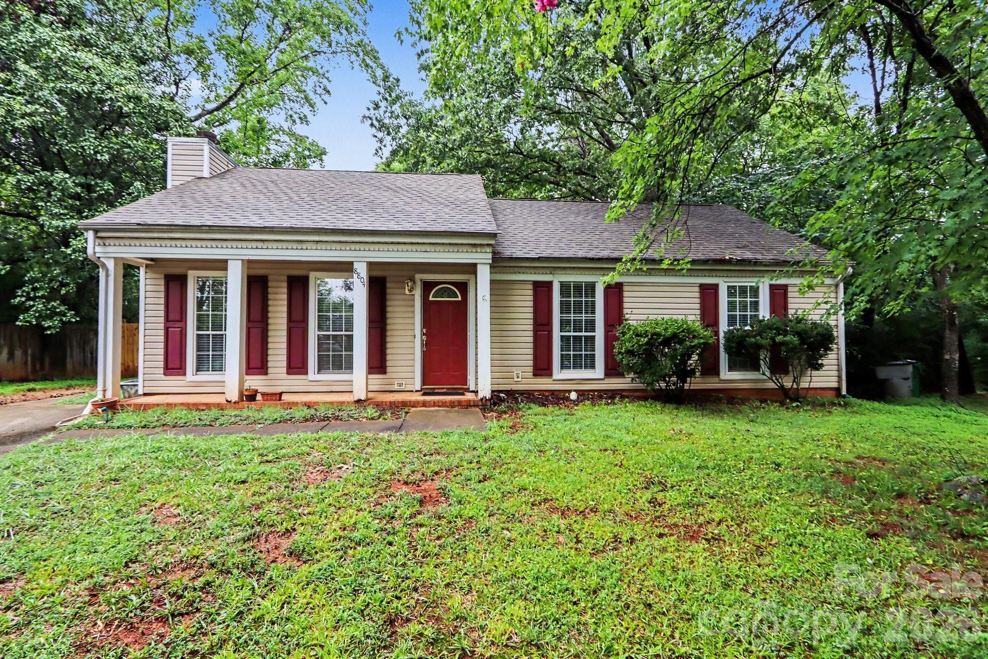 8804 Royal Scot Lane