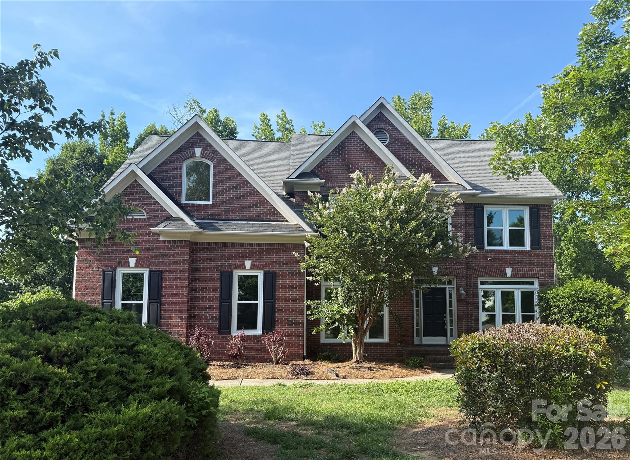 2421 Arden Gate Lane