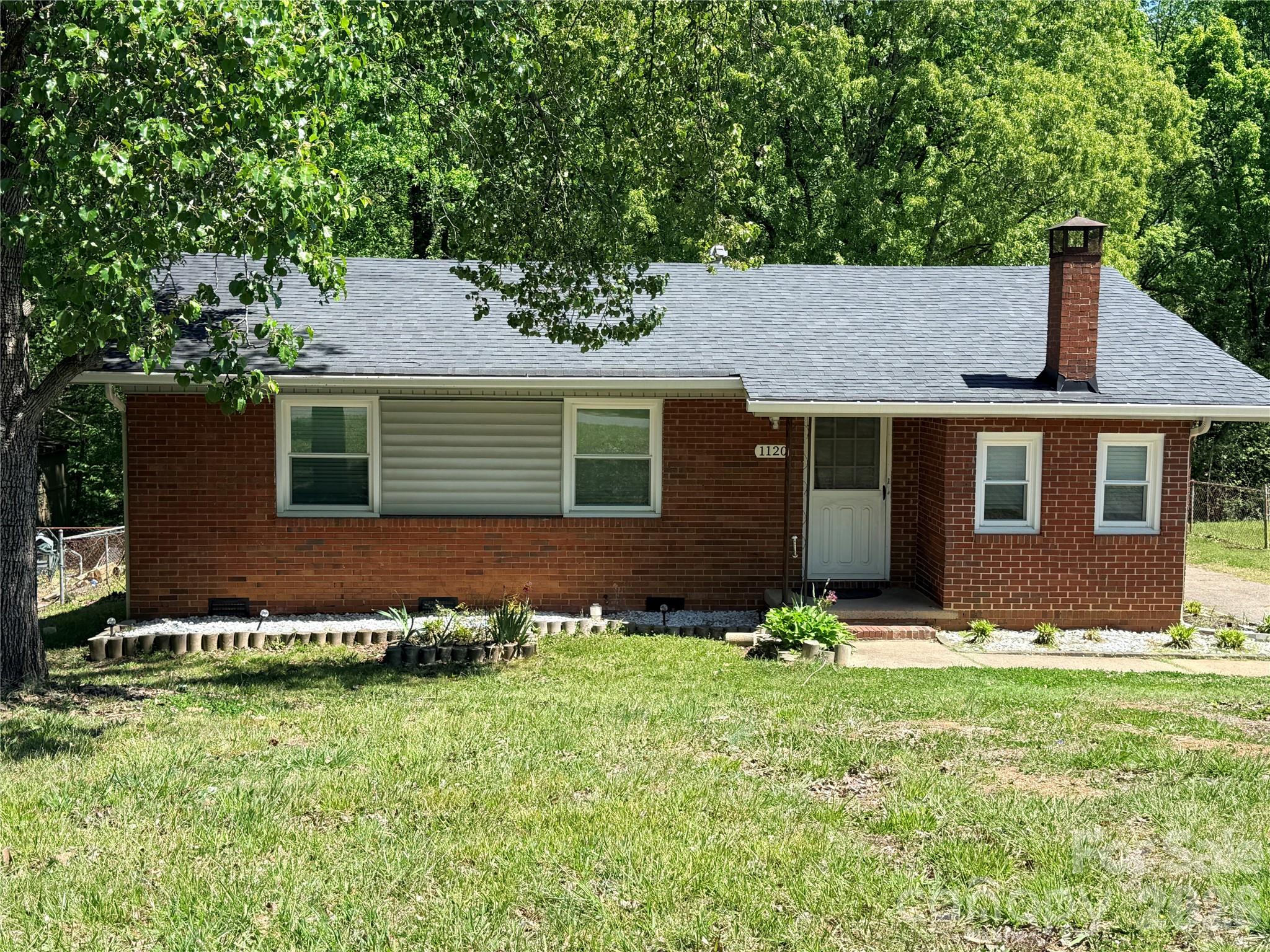 1120 Claremont Road