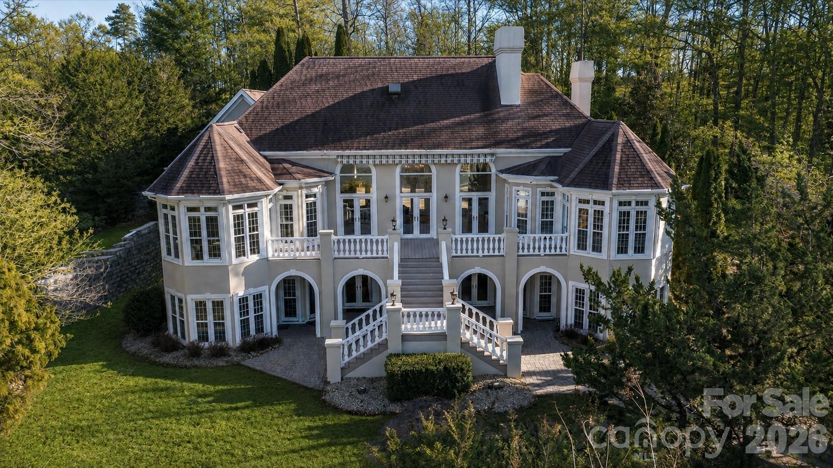 705 Lake Club Drive, Nebo