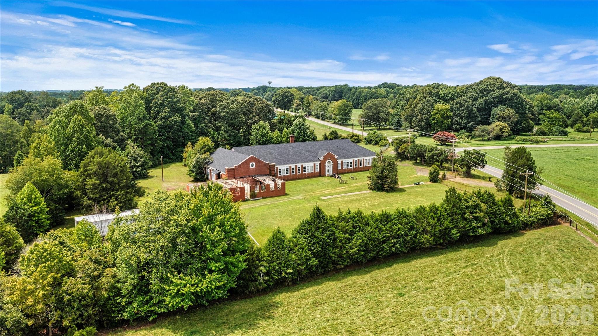 1318 Ostwalt Amity Road