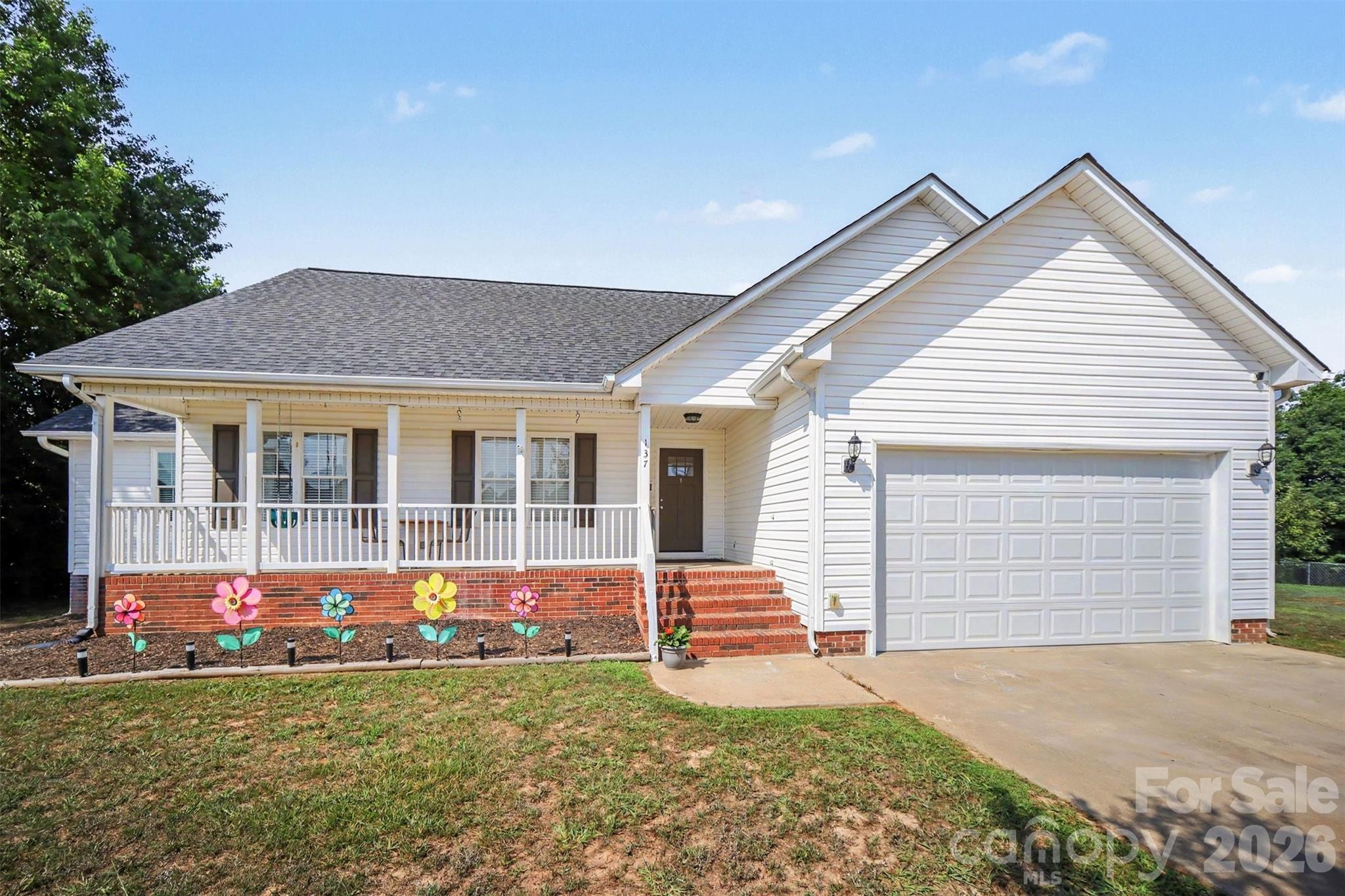 137 Chambwood Lane