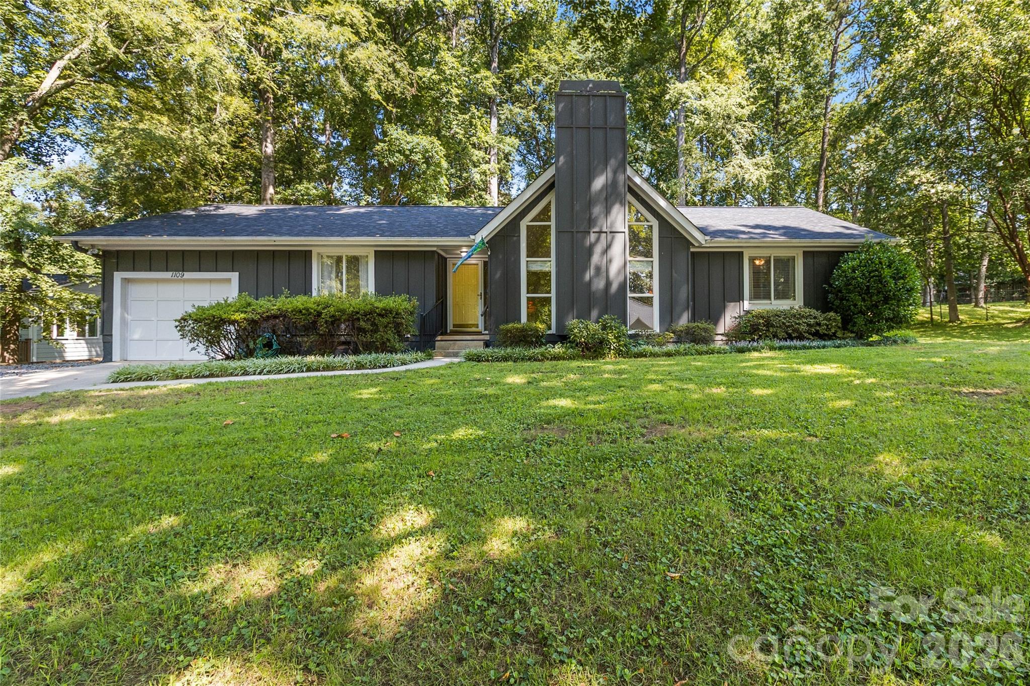 1109 Magnolia Street, Mooresville