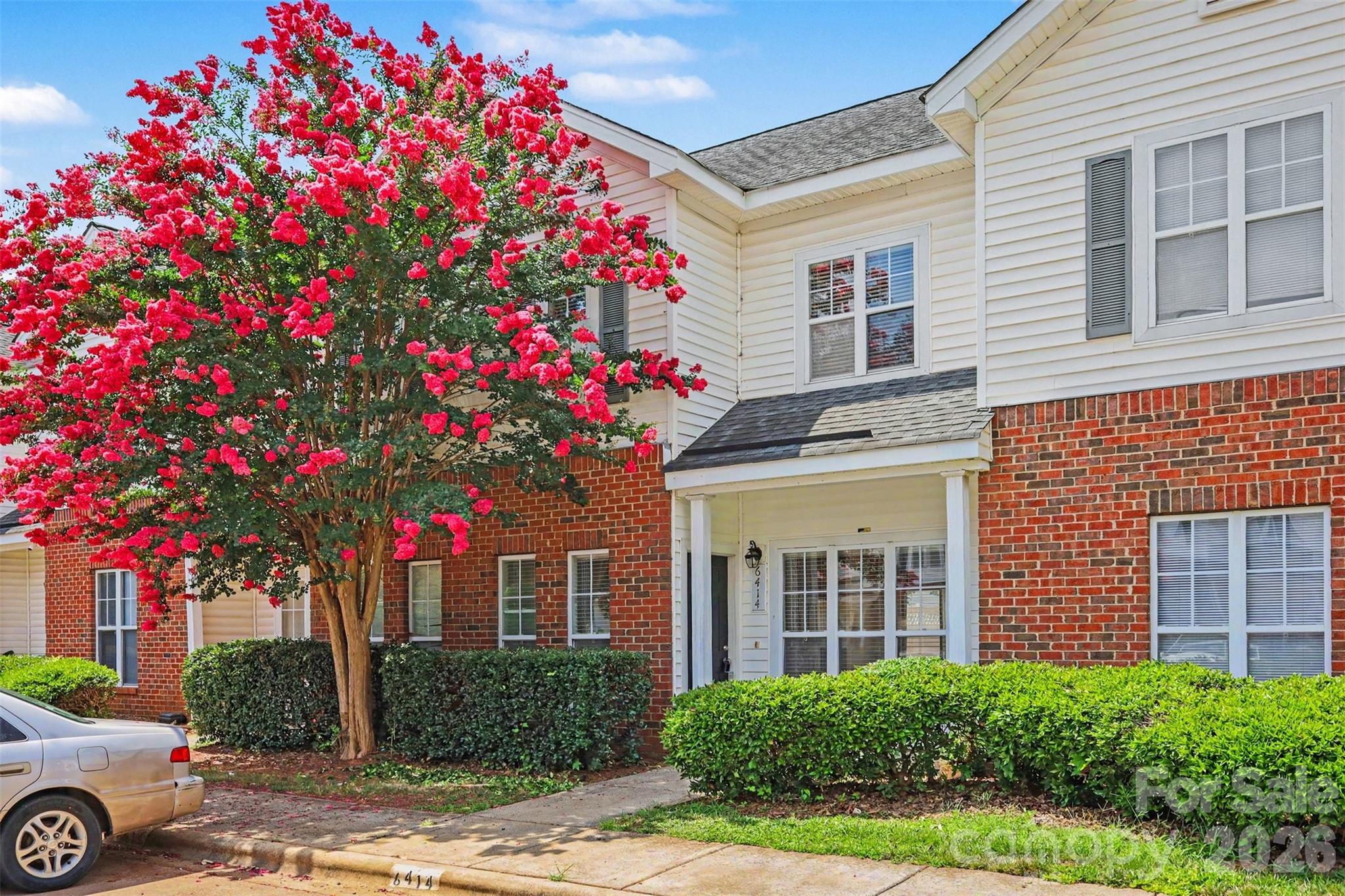 6414 Mallard View Lane