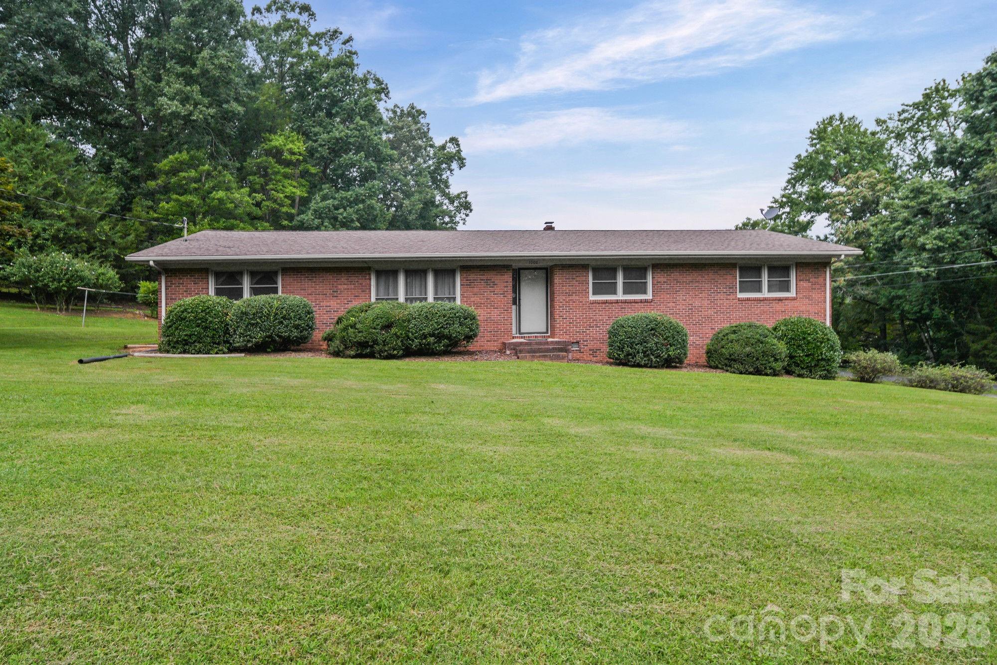 1008 Longview Drive