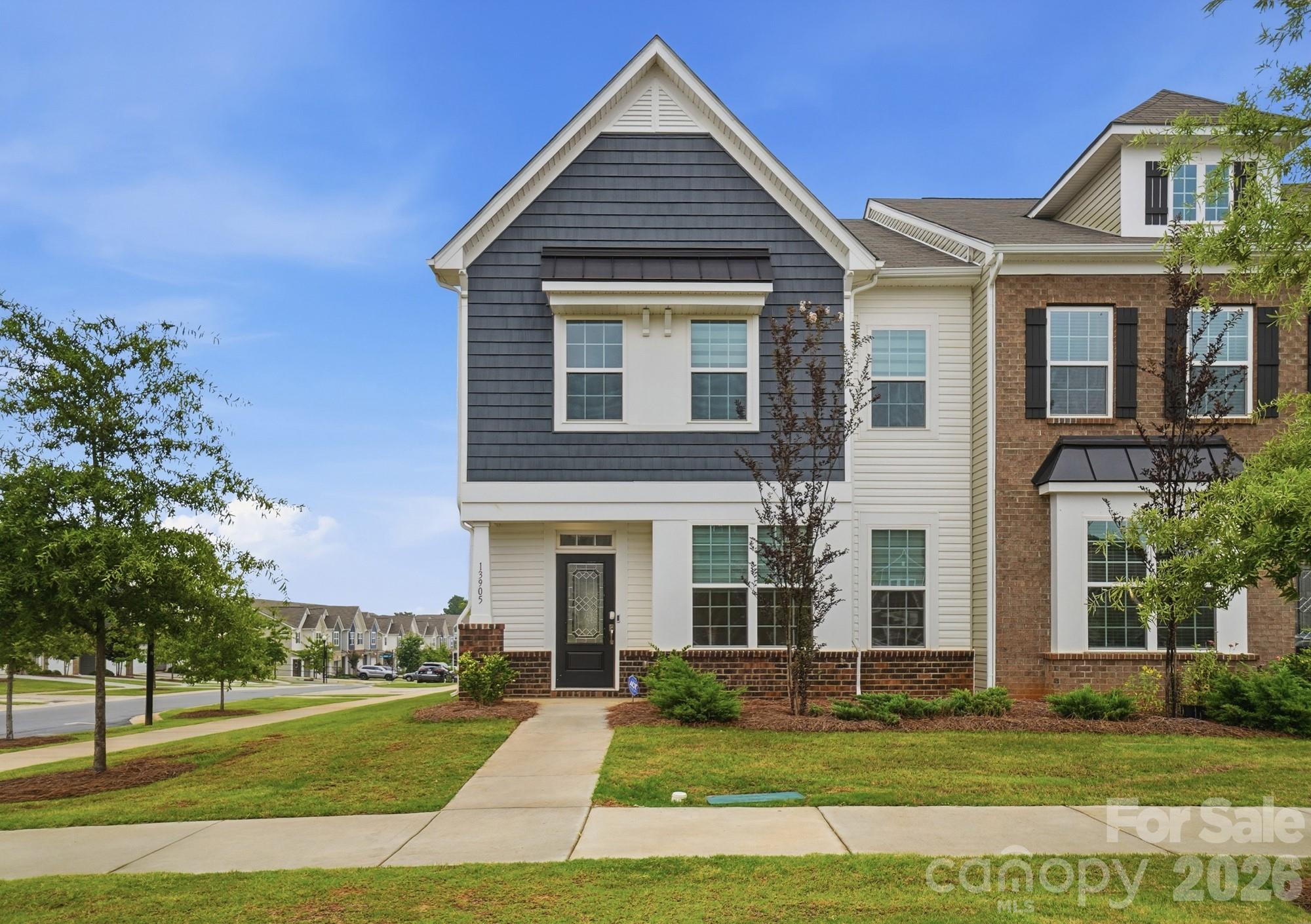 13905 Castle Nook Drive