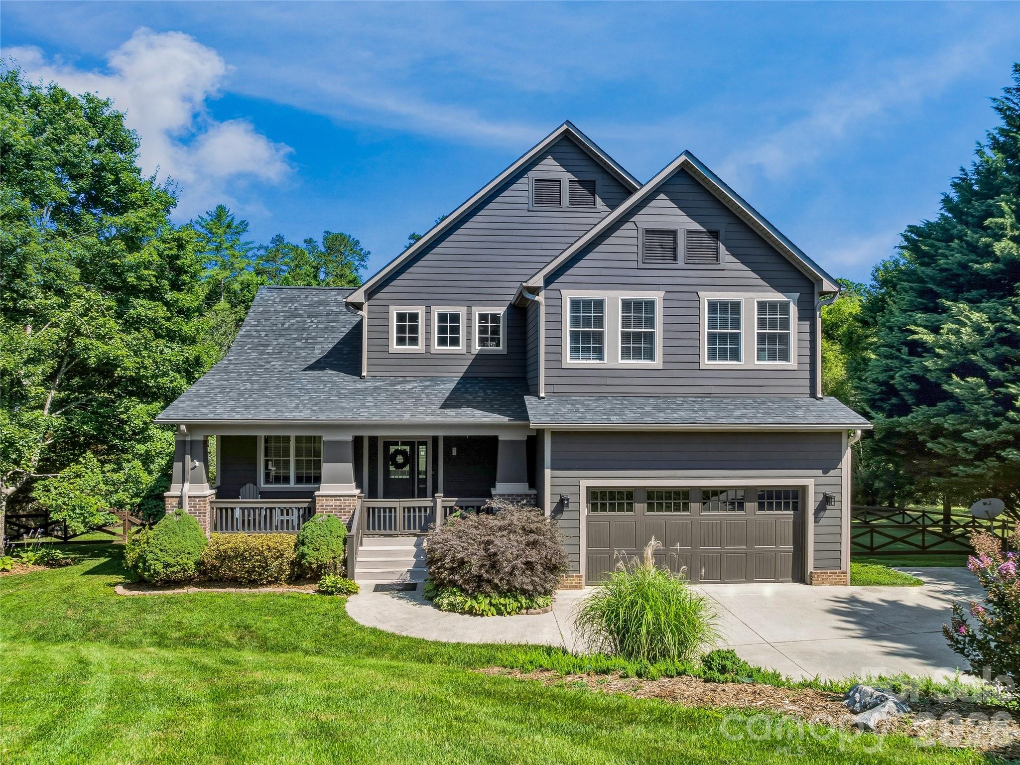 8 Old Farm House Road, Weaverville