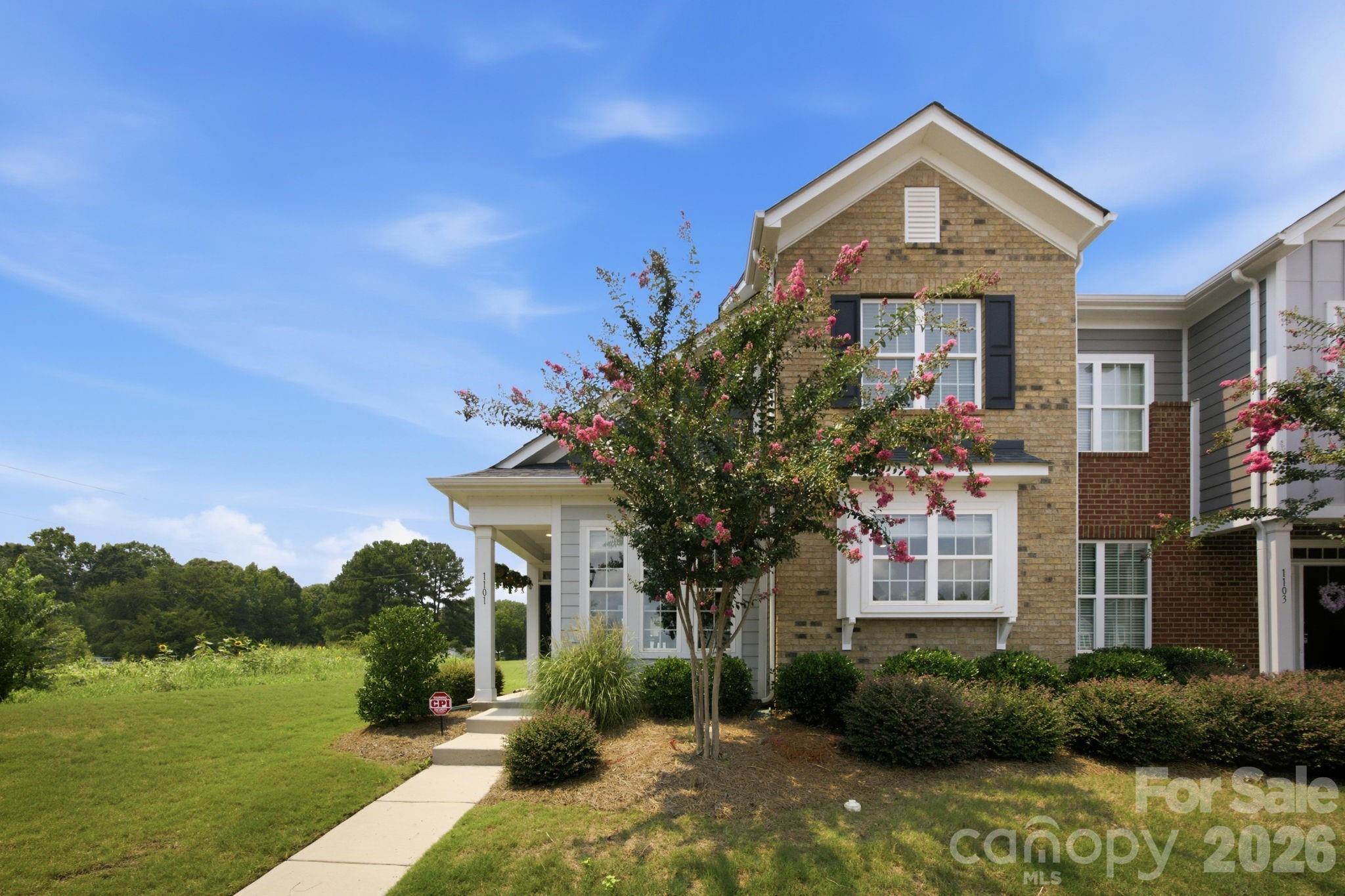 1101 Johns Walk Way, Belmont